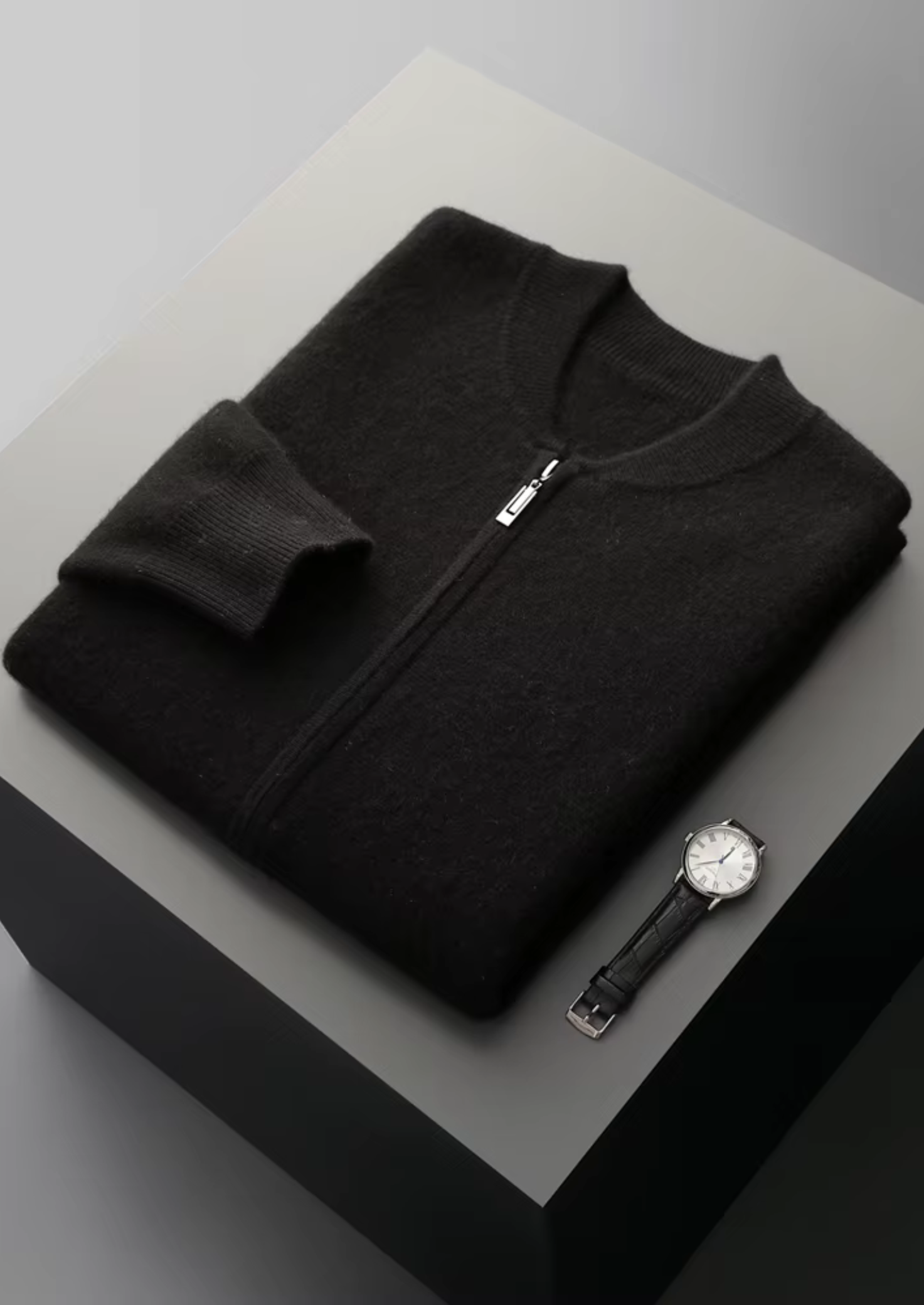 SIGNATURE MERIFIELD™ V-NECK CARDIGAN