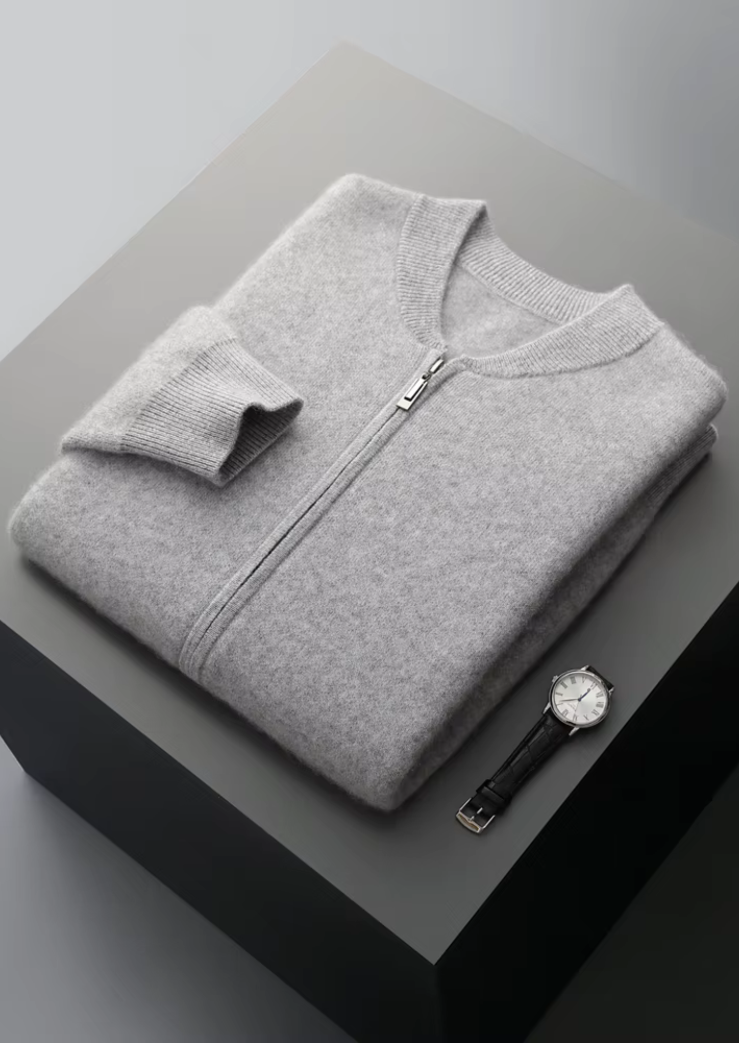 SIGNATURE MERIFIELD™ V-NECK CARDIGAN