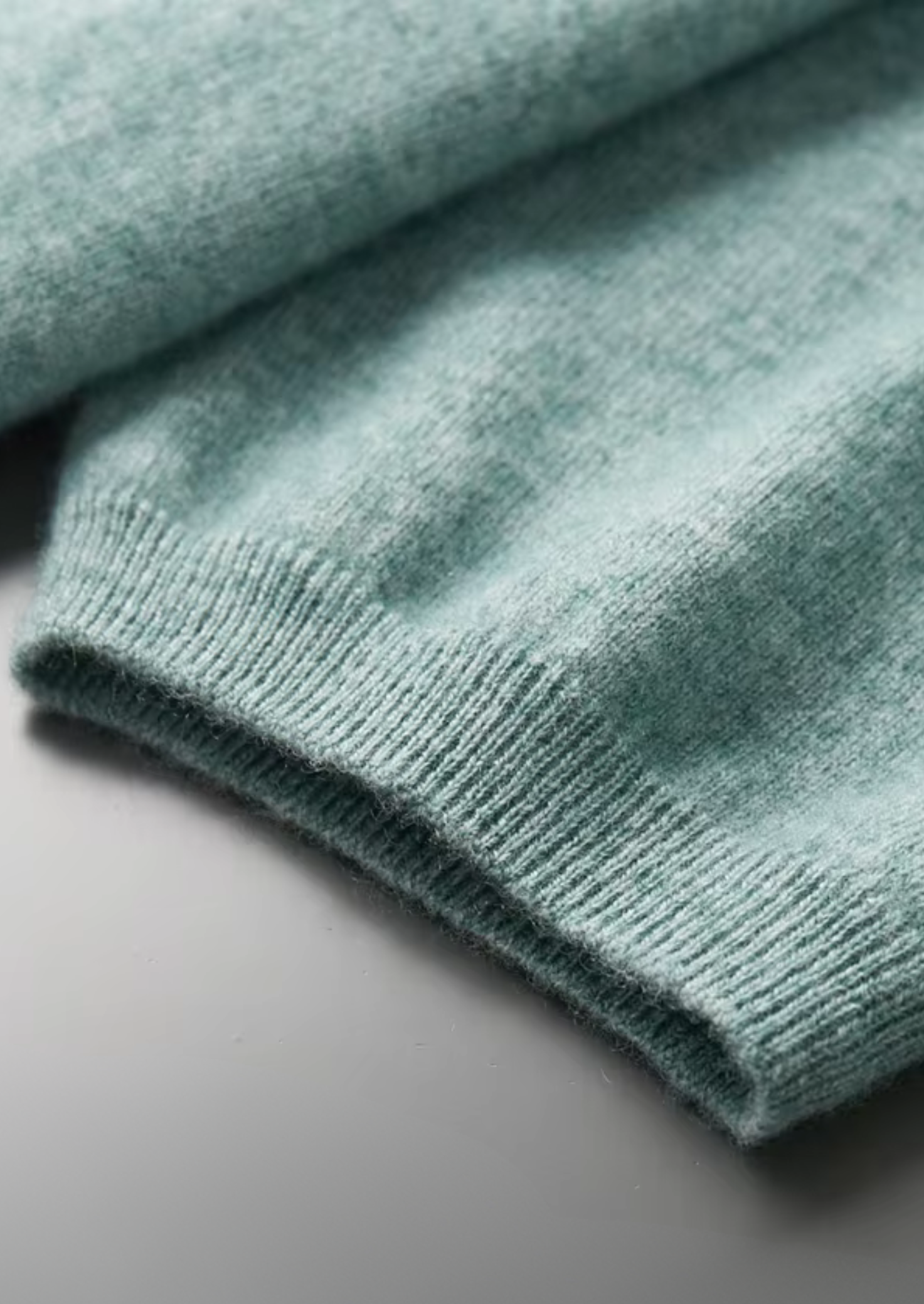 MAISON CASHCRAFT™ CLASSIC CREWNECK T-SHIRT