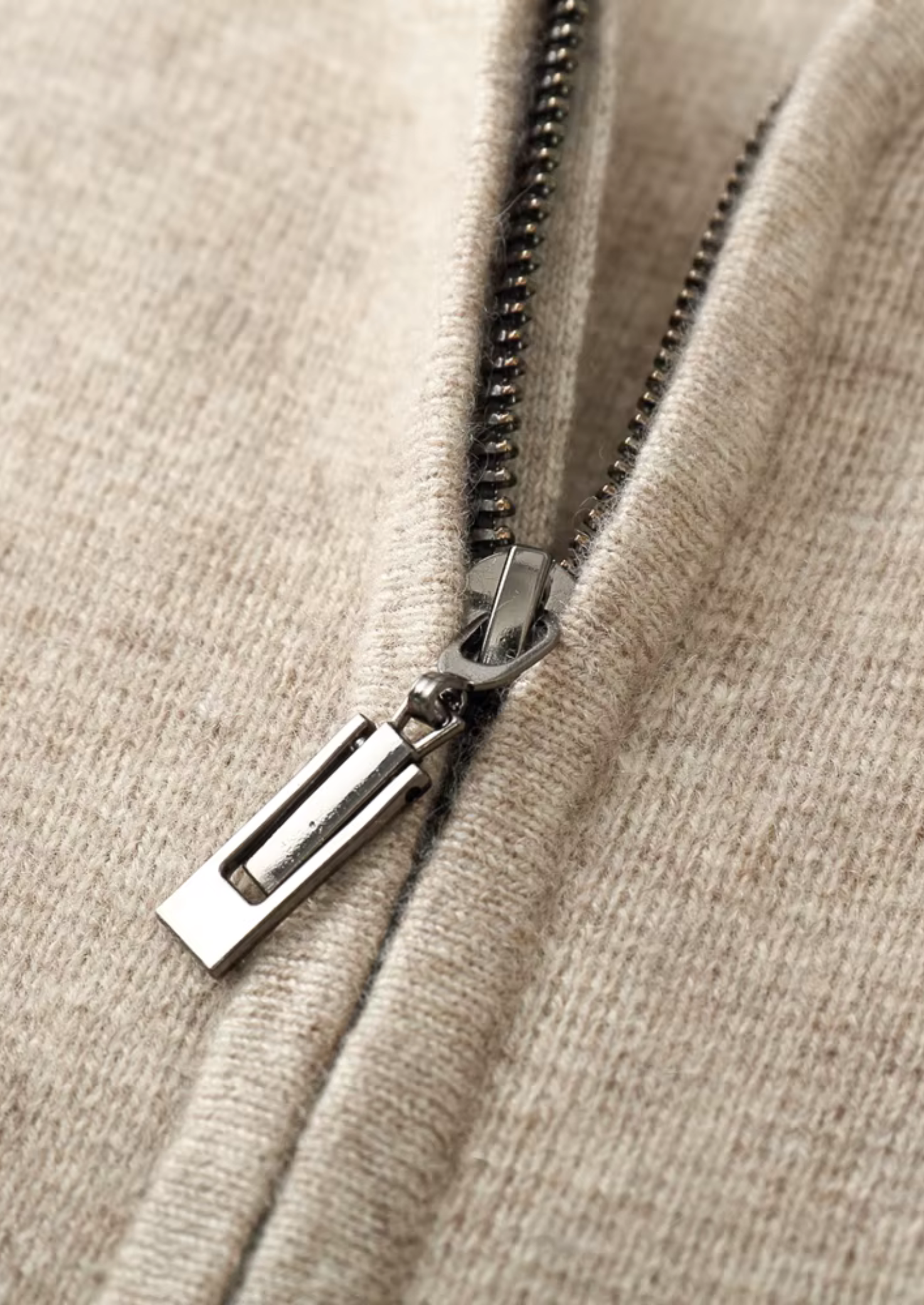 SIGNATURE MERIFIELD™ ZIPPER HOODIE