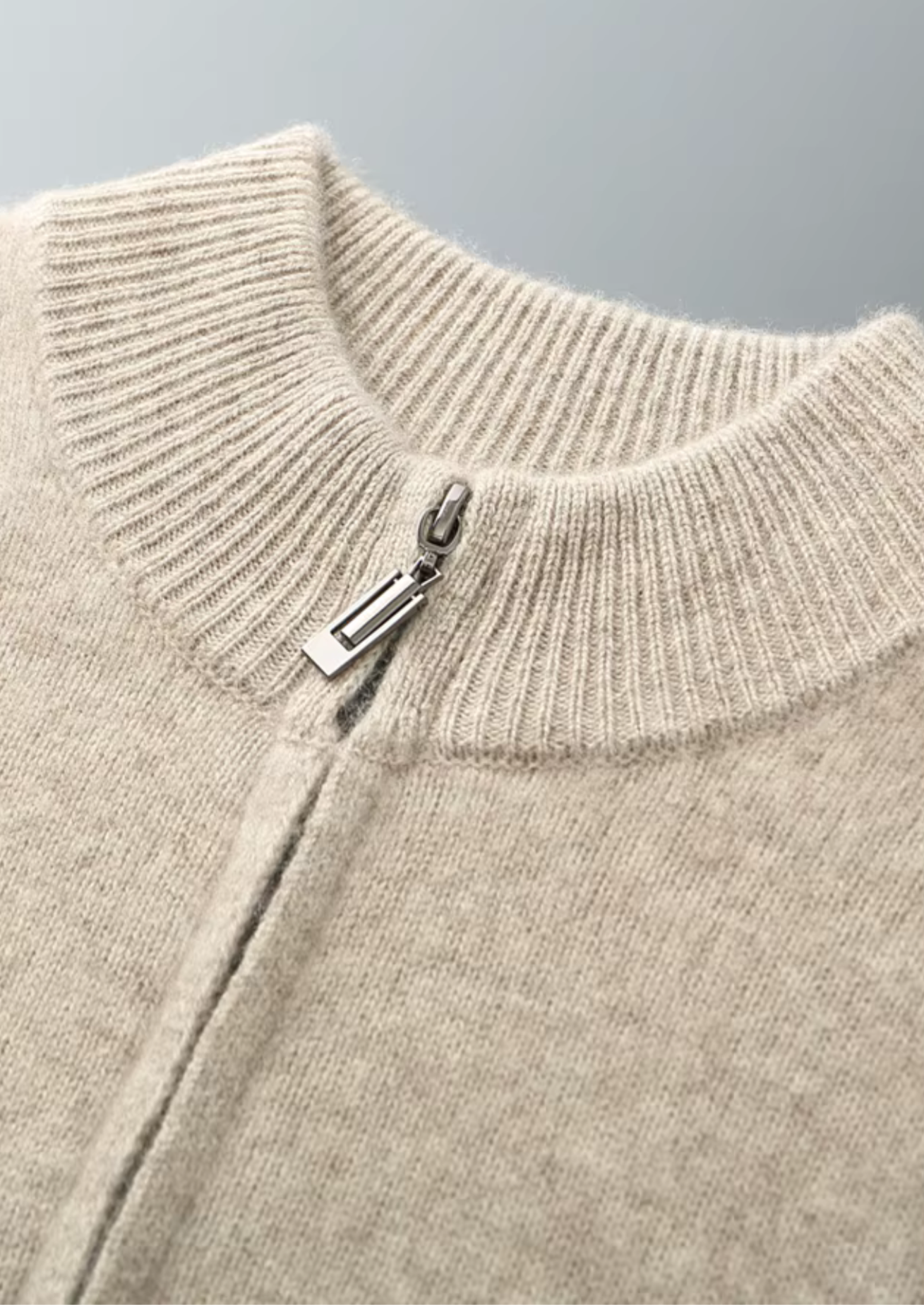 SIGNATURE MERIFIELD™ ZIPPER CARDIGAN
