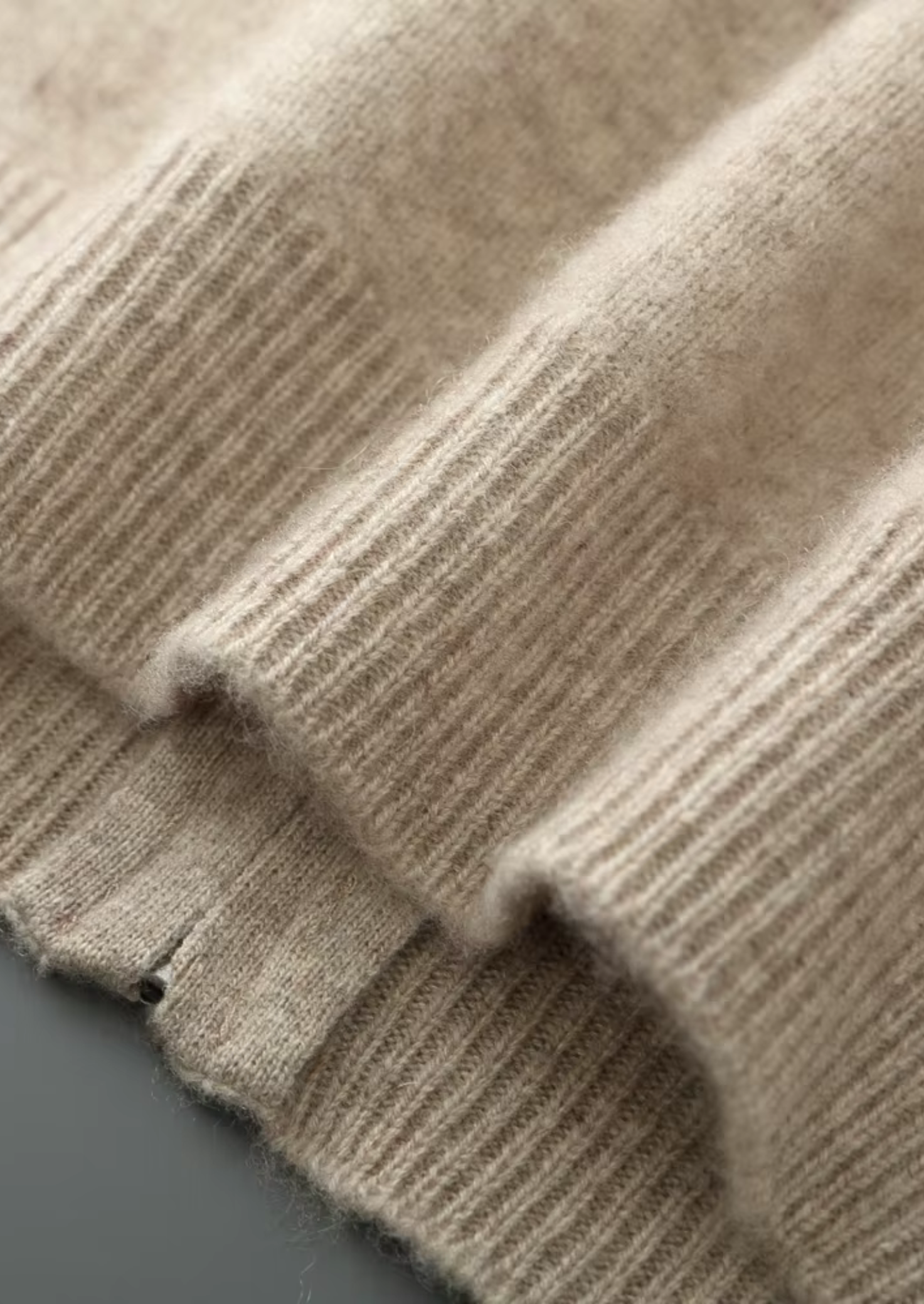 SIGNATURE MERIFIELD™ ZIPPER CARDIGAN