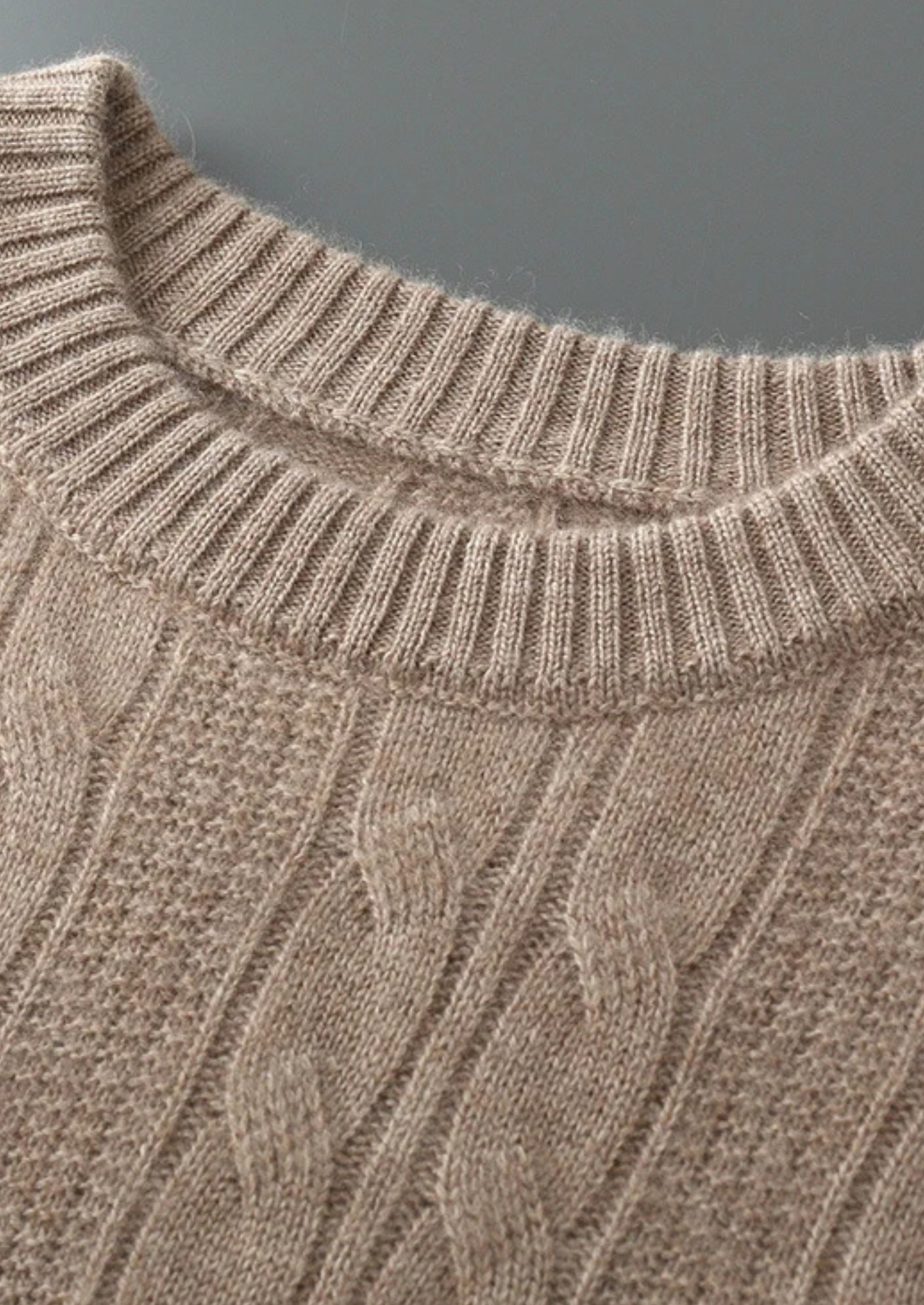 SIGNATURE MERIFIELD™ CABLE CREWNECK