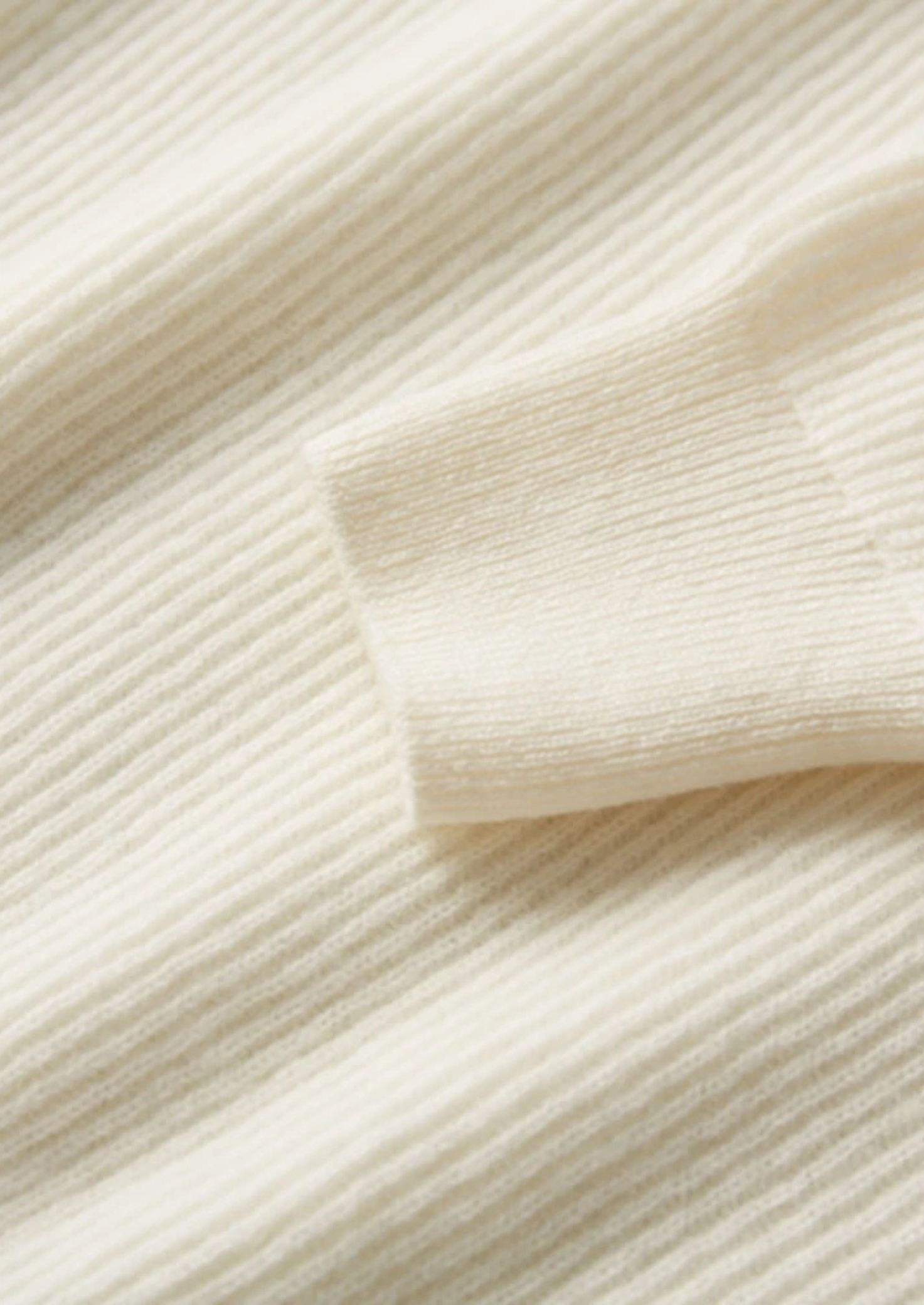 MAISON CASHCRAFT™ CLASSIC RIBBED HENLEY SWEATER