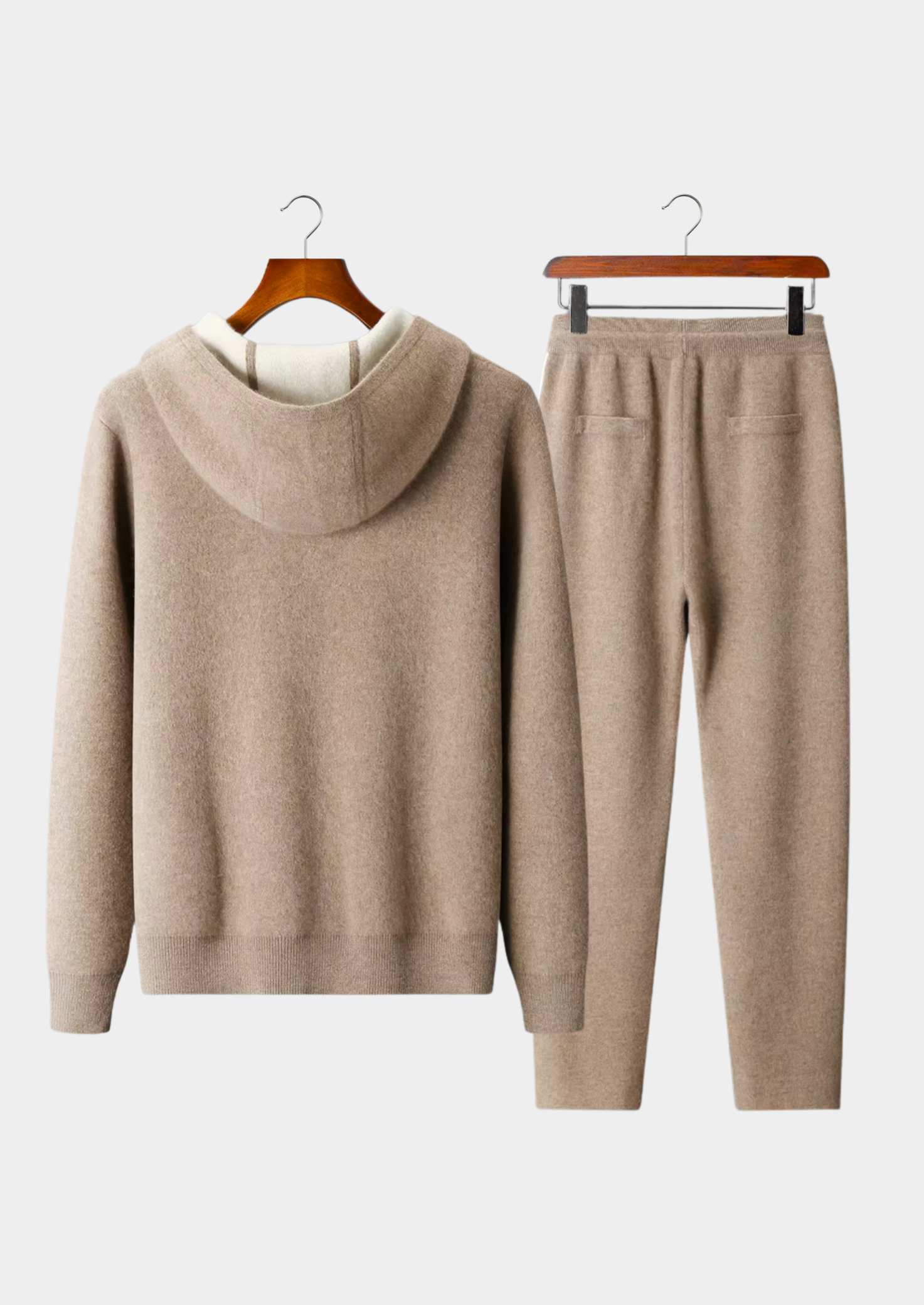 MAISON CASHCRAFT™ LEISURE SET