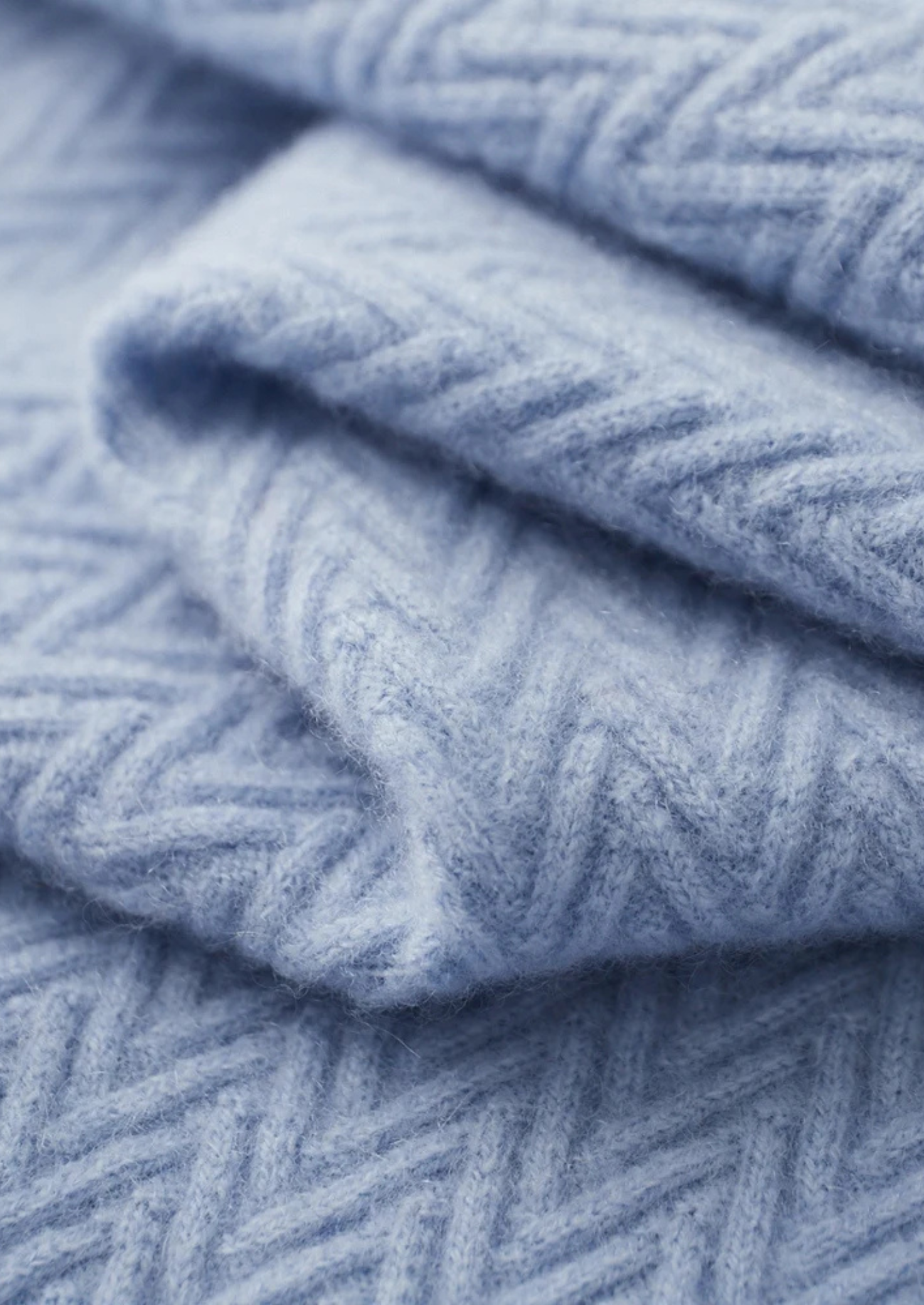 MAISON CASHCRAFT™ ZIGZAG BUTTON SWEATER