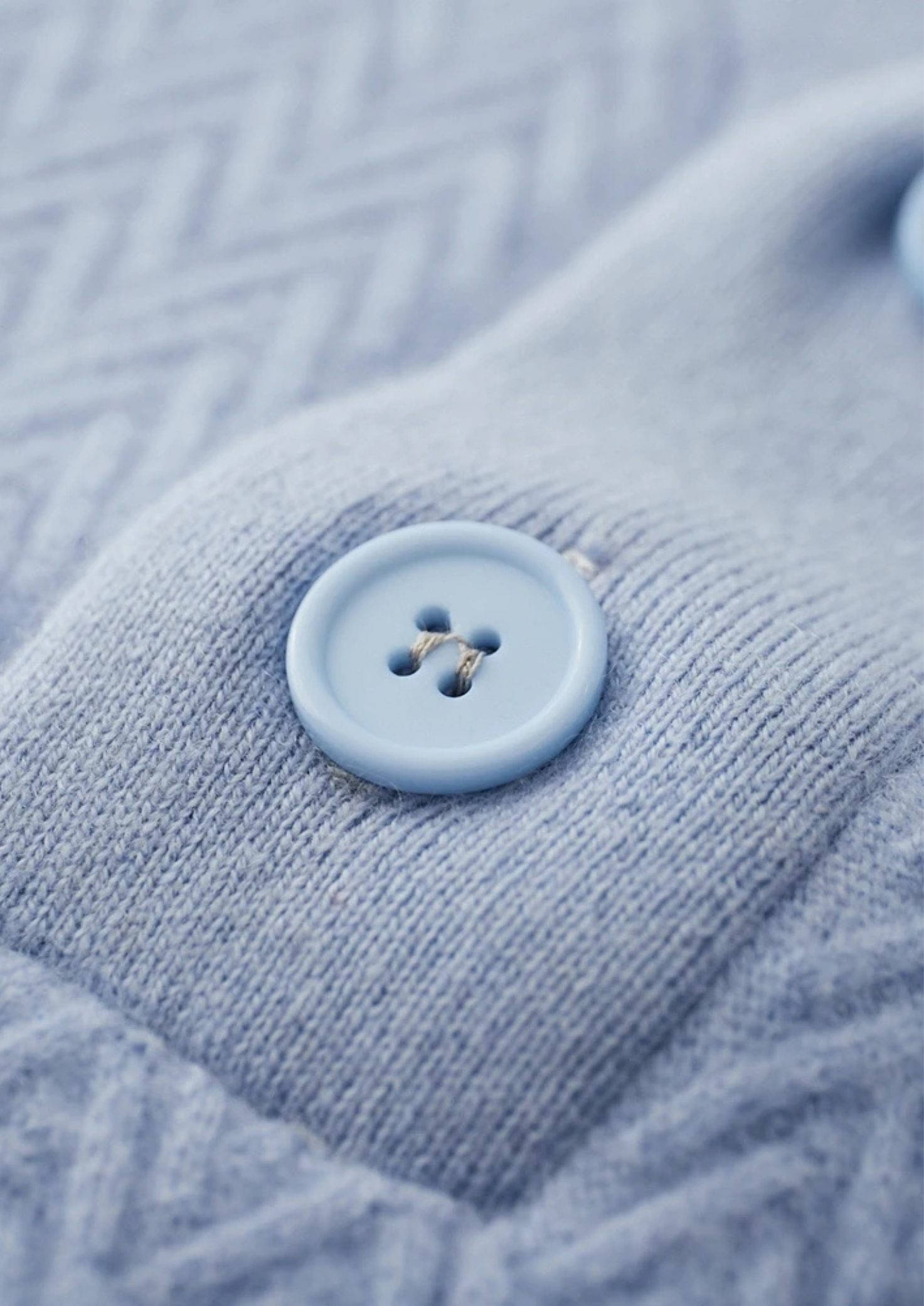MAISON CASHCRAFT™ ZIGZAG BUTTON SWEATER