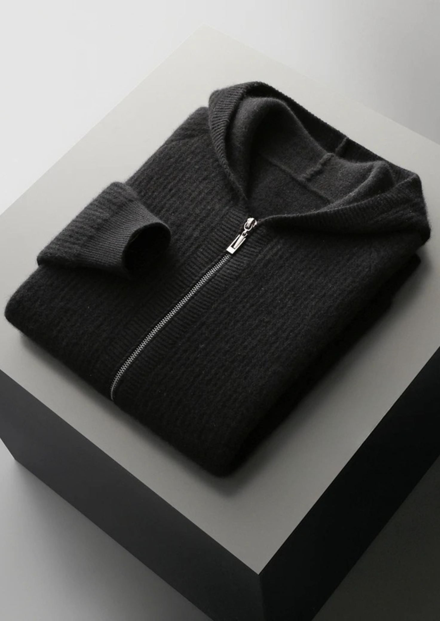 SIGNATURE MERIFIELD™ RIBBED ZIPPER HOODIE