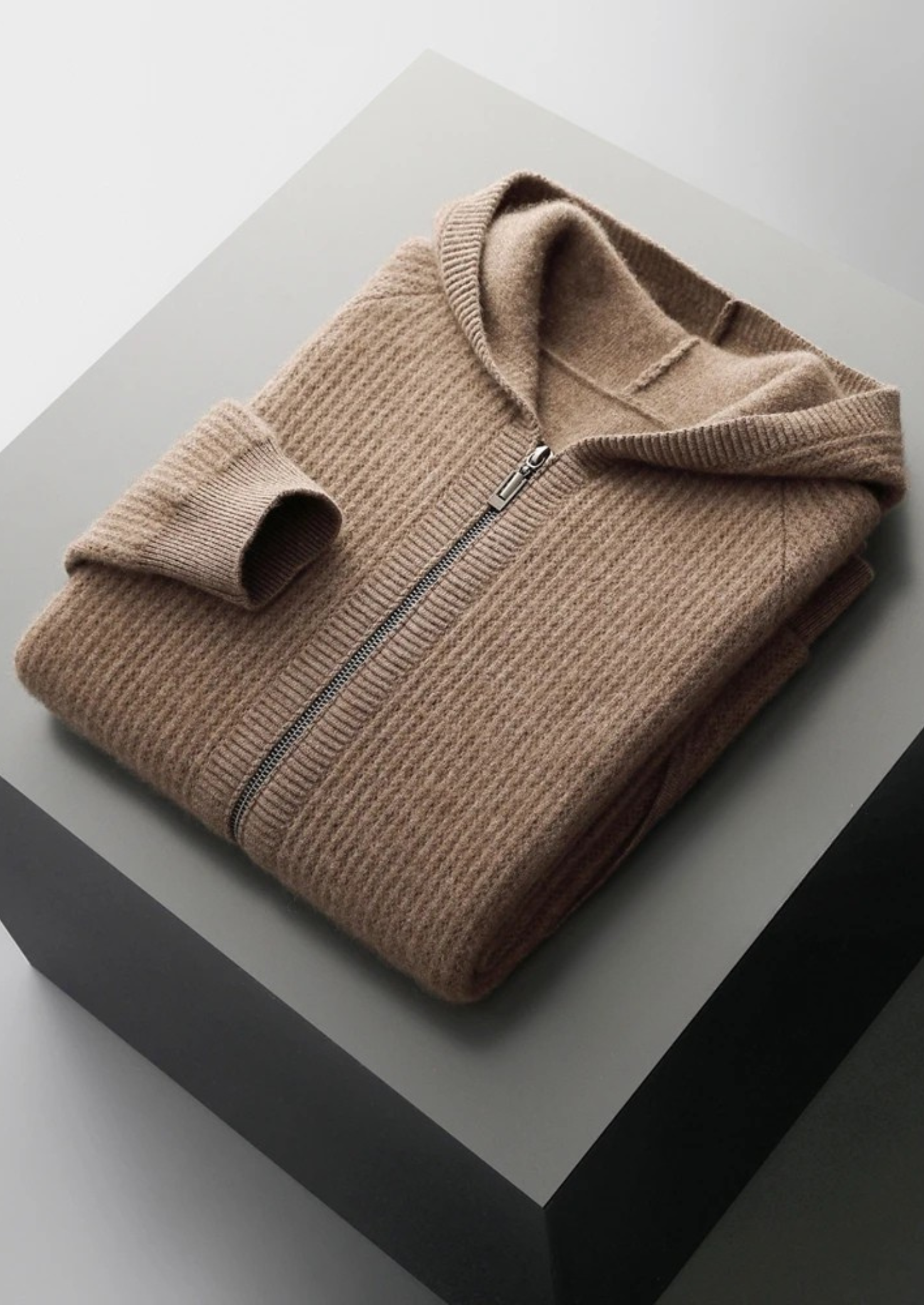 SIGNATURE MERIFIELD™ RIBBED ZIPPER HOODIE