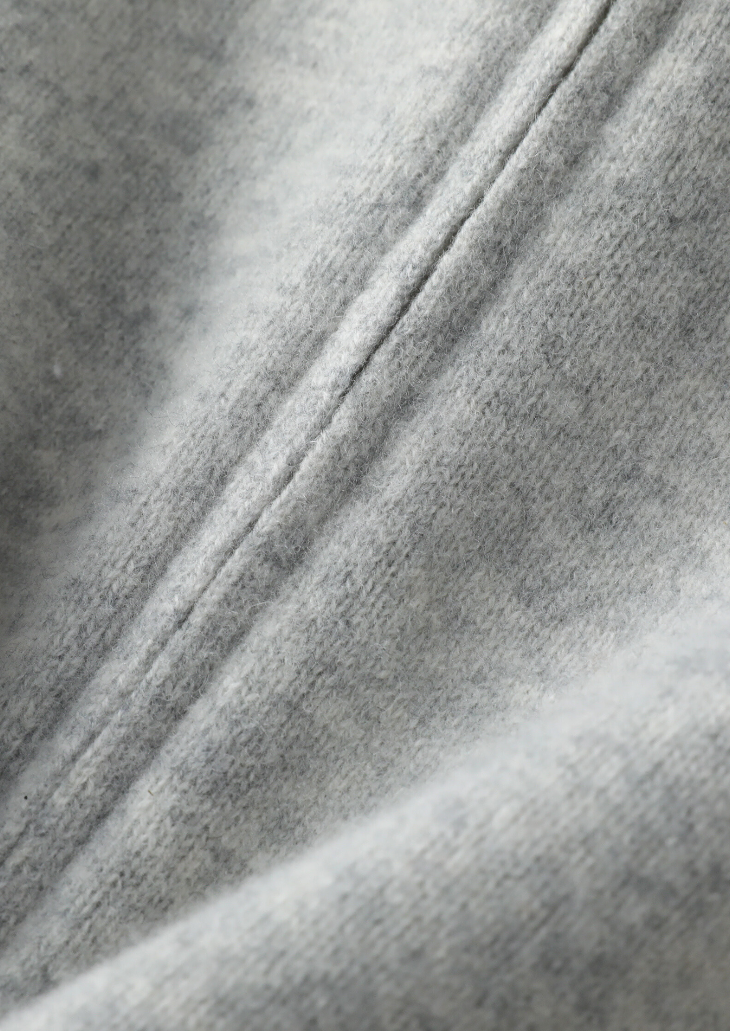 SIGNATURE MERIFIELD™ LANGFORD SET - LIGHT GRAY
