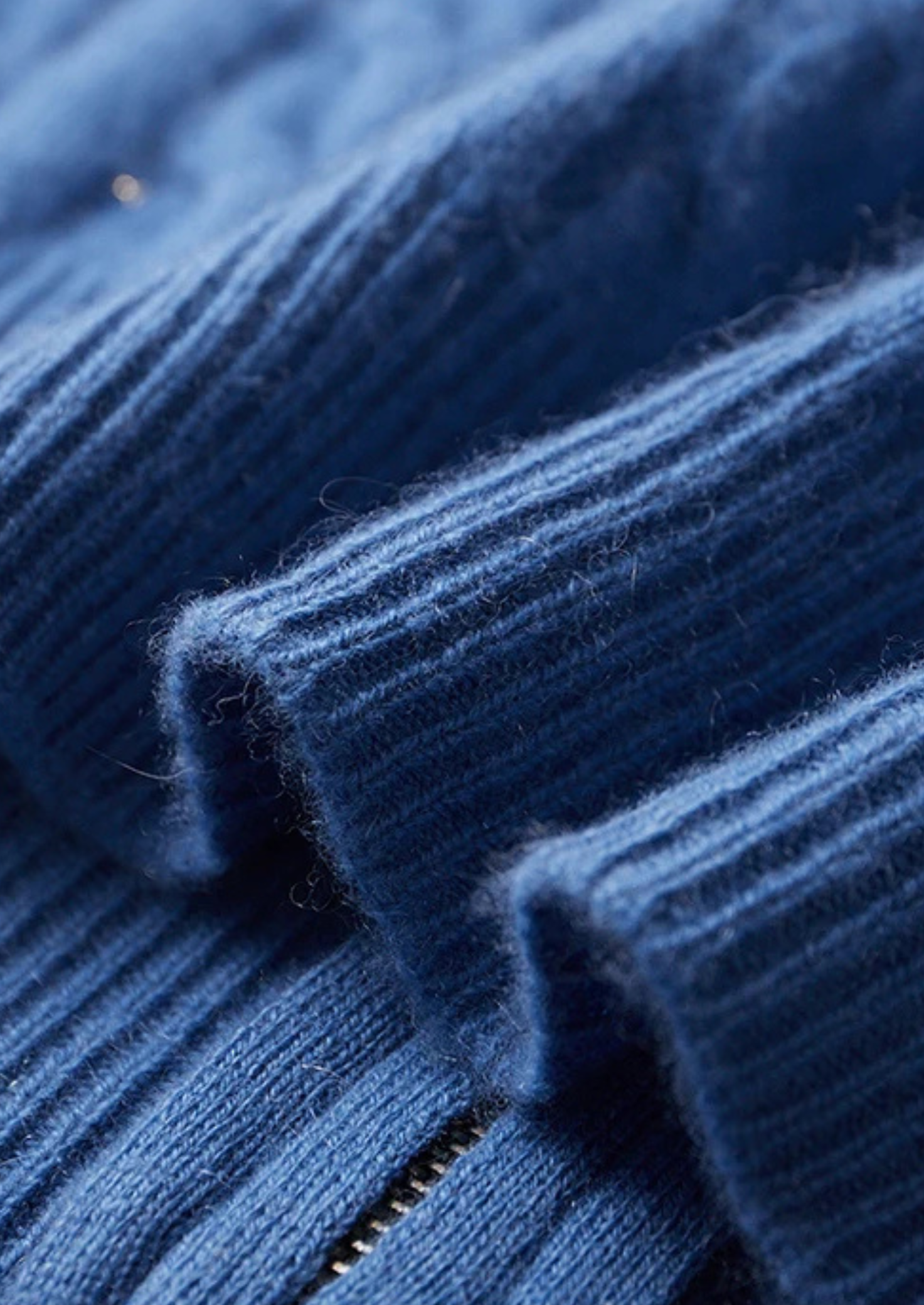 MAISON CASHCRAFT™ CABLE KNIT ZIPPER HOODIE
