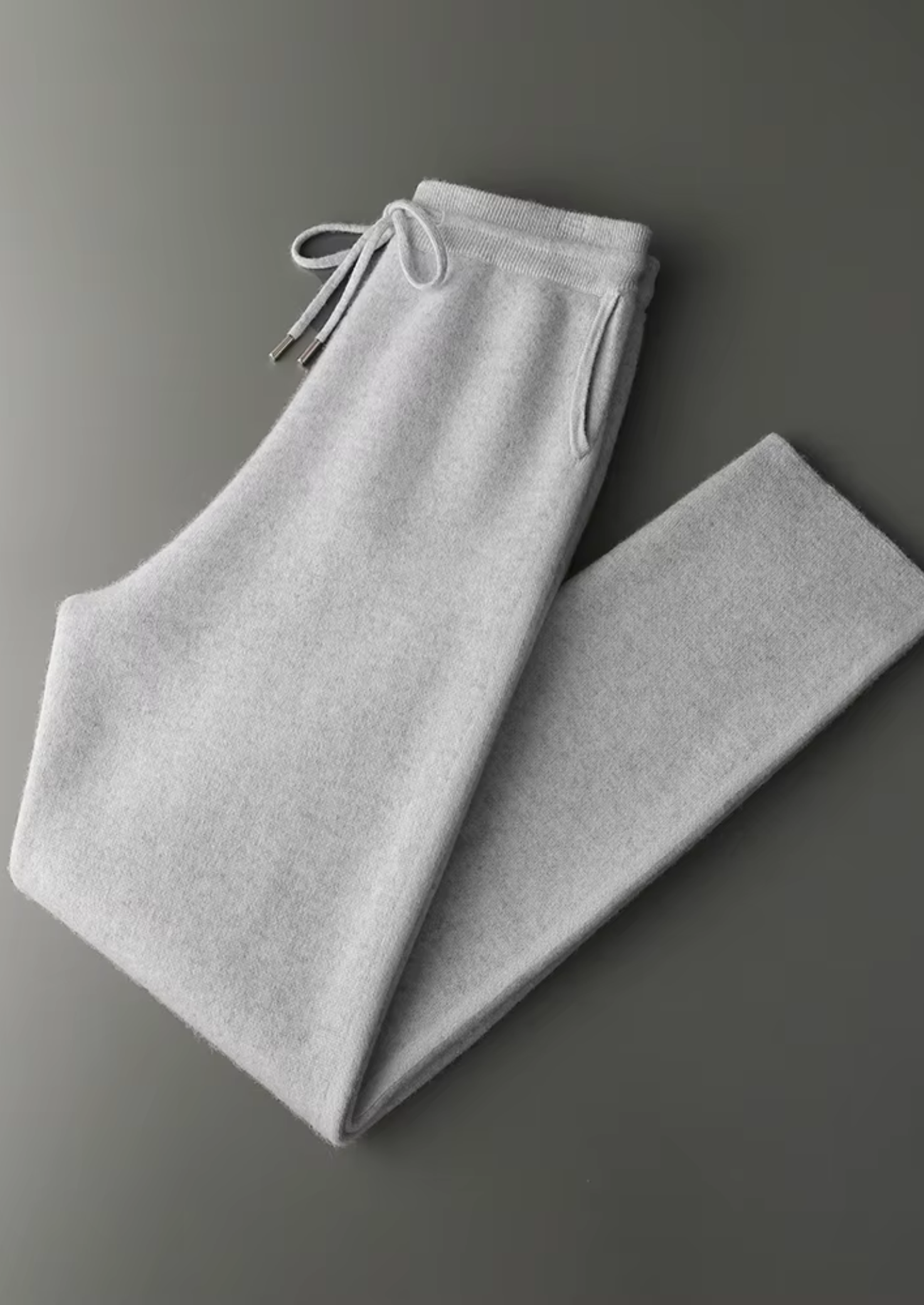 MAISON CASHCRAFT™ LEISURE SET