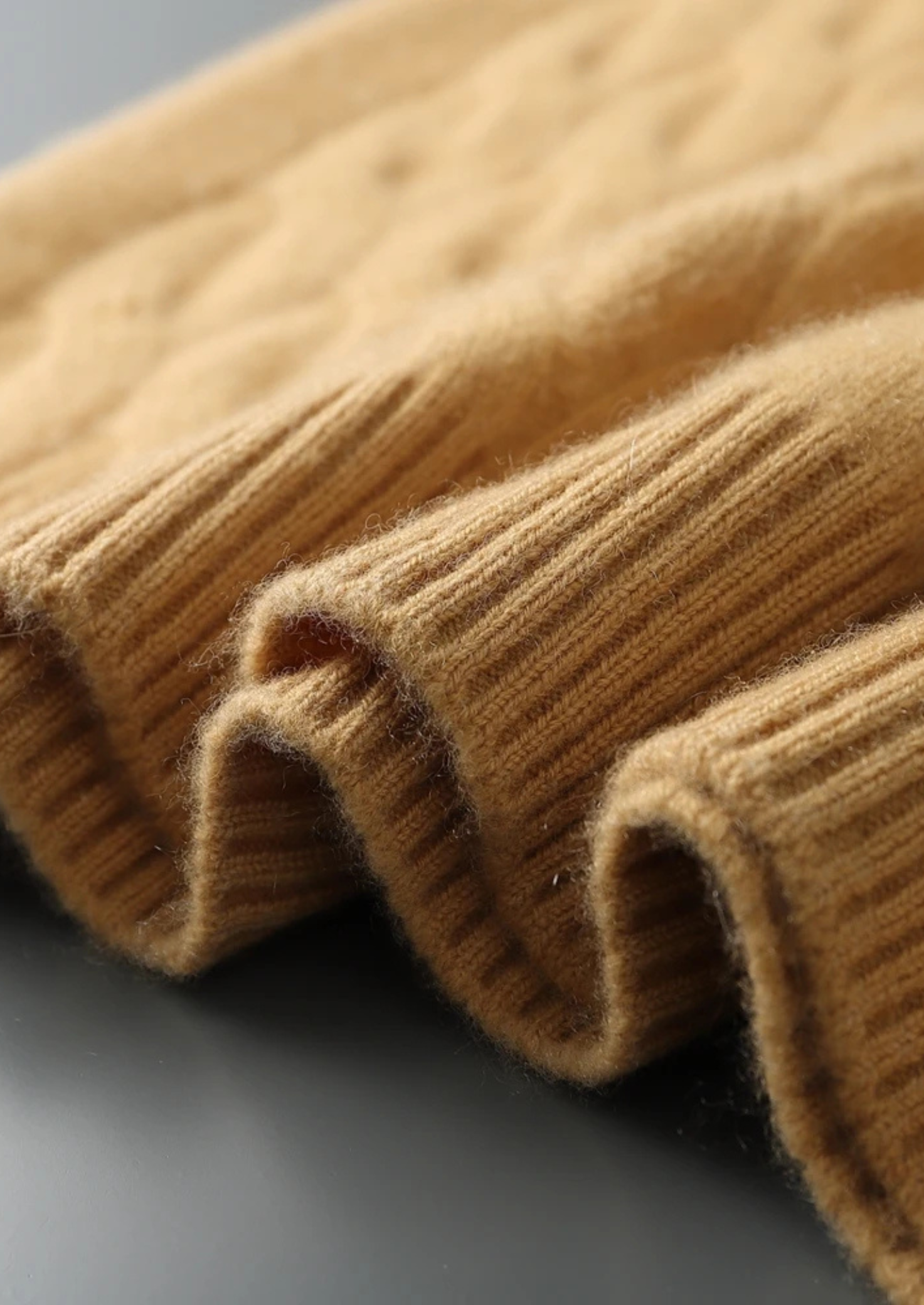 MAISON CASHCRAFT™ CABLE CREWNECK
