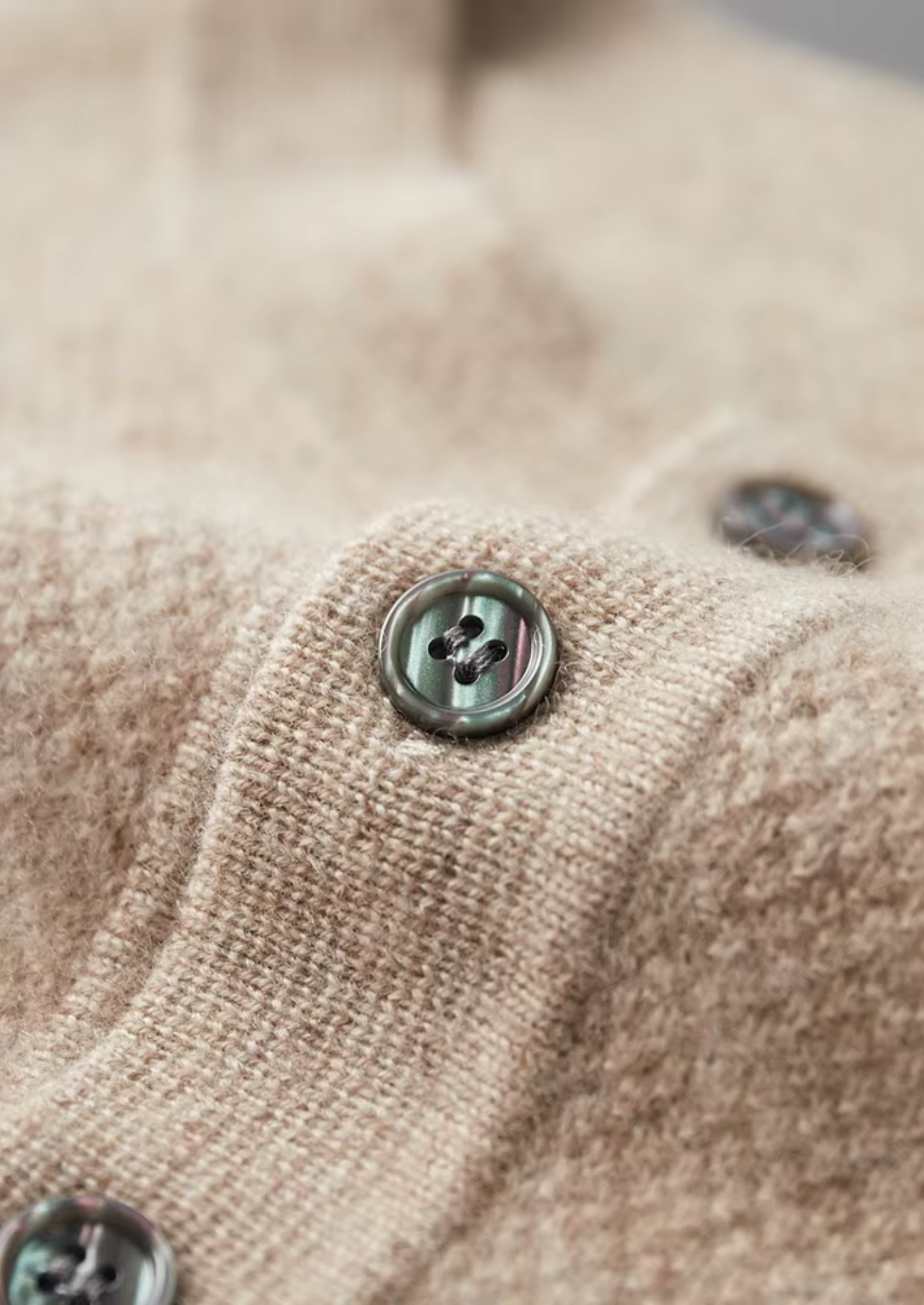 MAISON CASHCRAFT™ CLASSIC HENLEY SWEATER