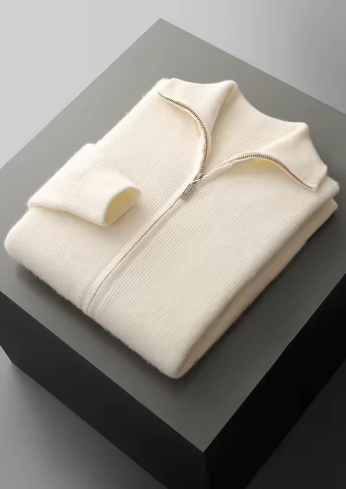 SIGNATURE MERIFIELD™ RIBBED ZIPPER CARDIGAN
