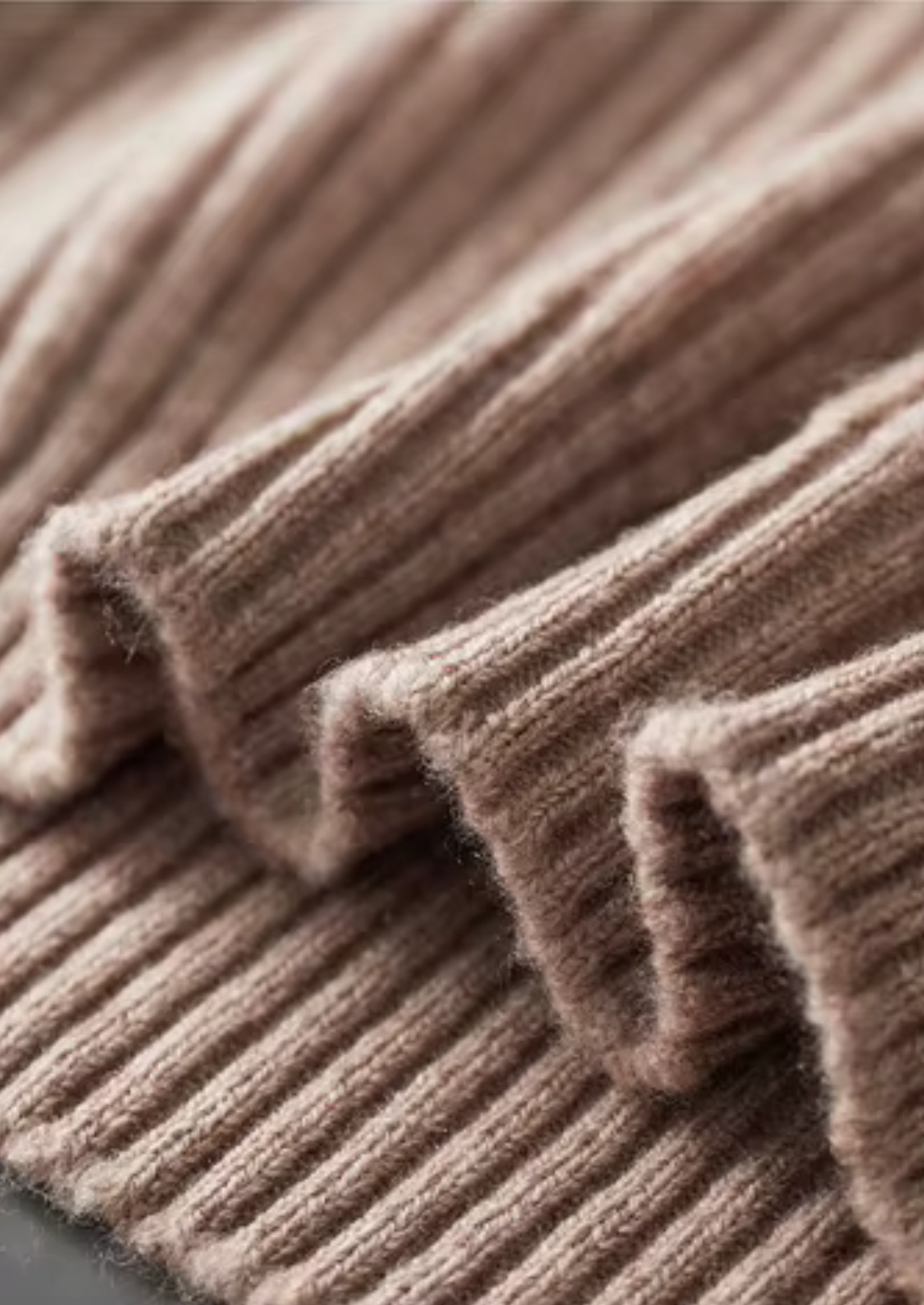 SIGNATURE MERIFIELD™ RIBBED HENLEY SWEATER