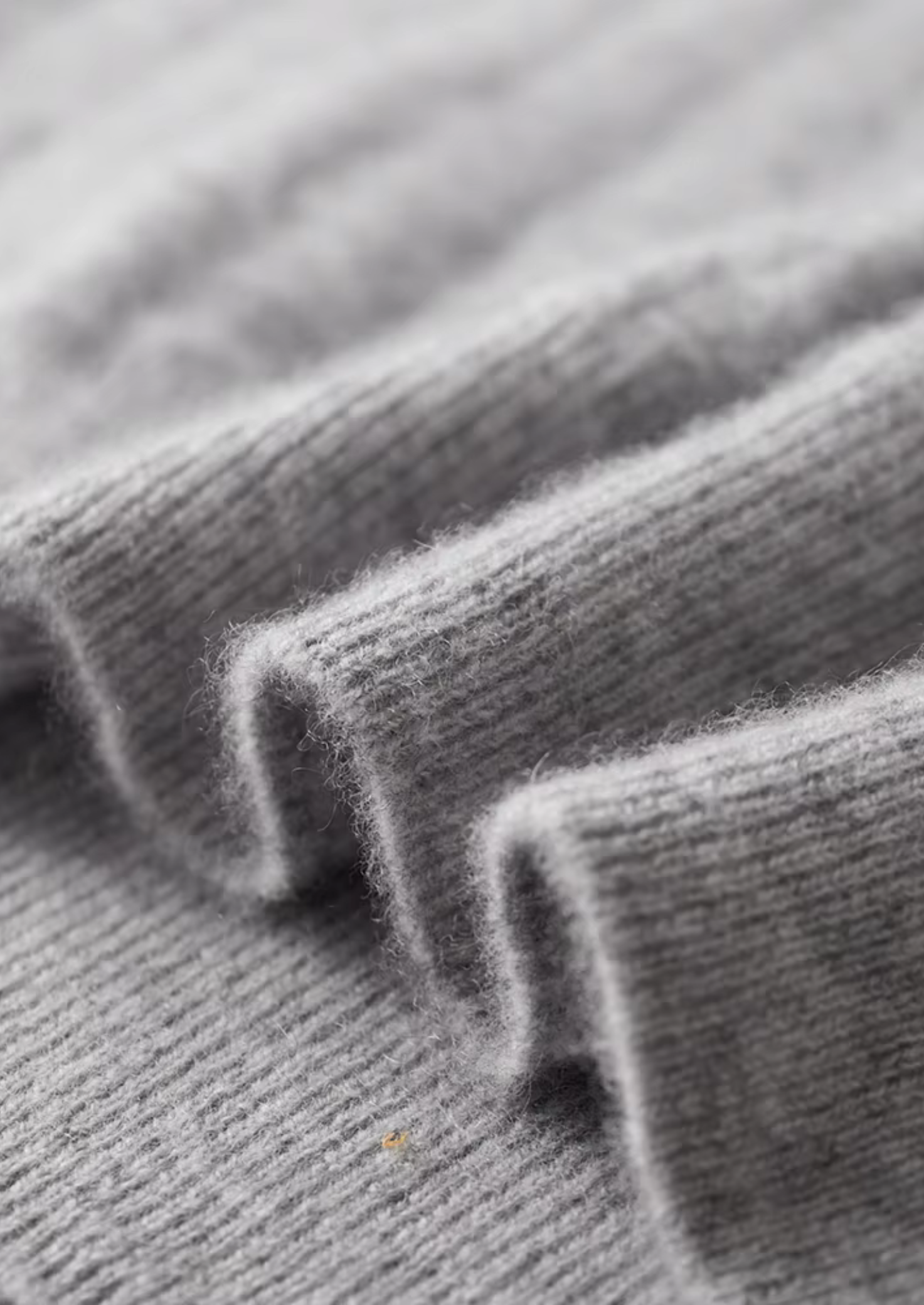 SIGNATURE MERIFIELD™ TEXTURED MOCKNECK