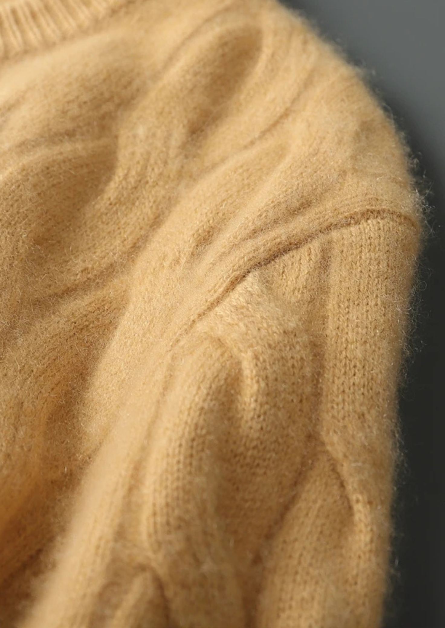 MAISON CASHCRAFT™ CABLE CREWNECK