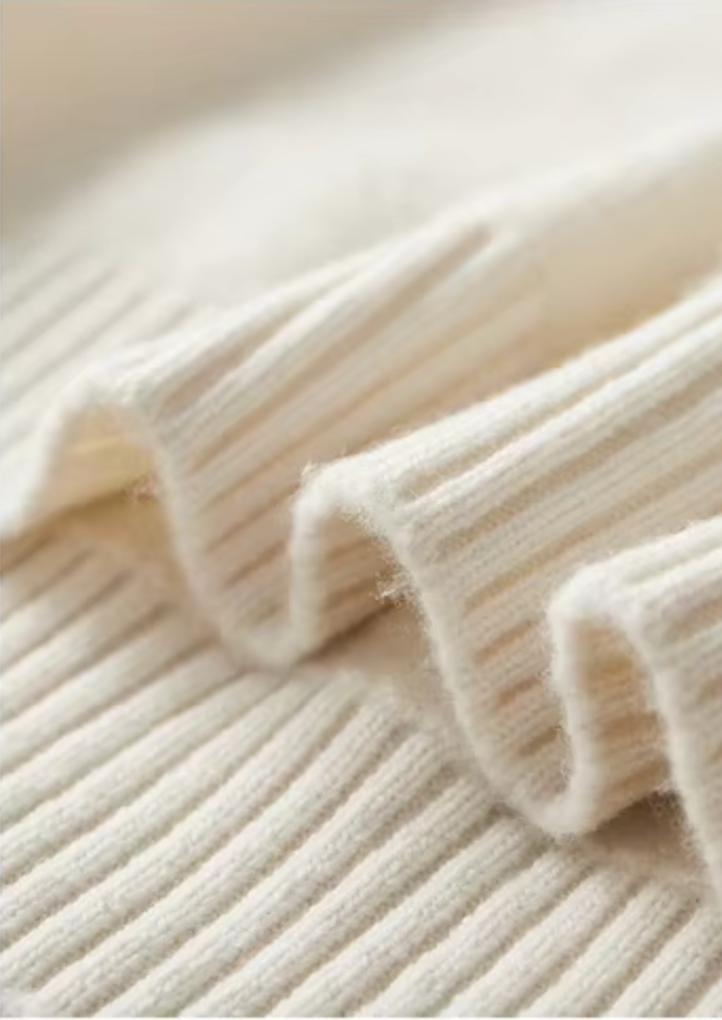 SIGNATURE MERIFIELD™ CLASSIC BUTTON SWEATER