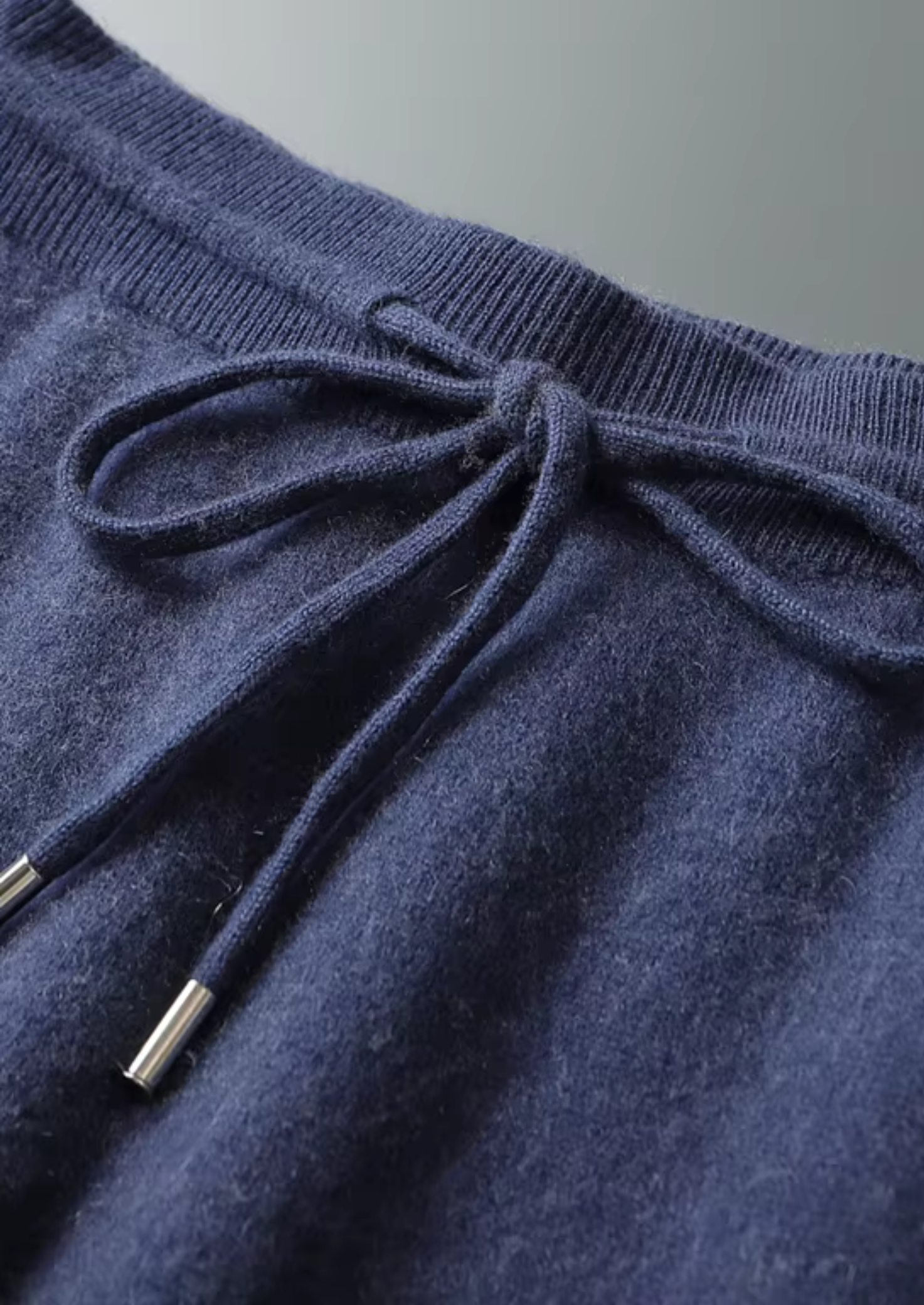 MAISON CASHCRAFT™ LEISURE SET