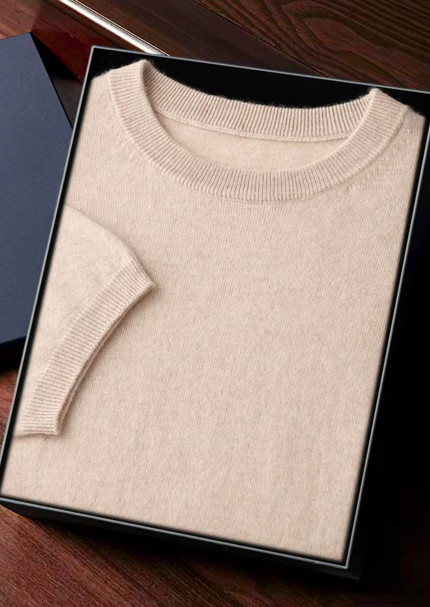 MAISON CASHCRAFT™ CLASSIC CREWNECK T-SHIRT