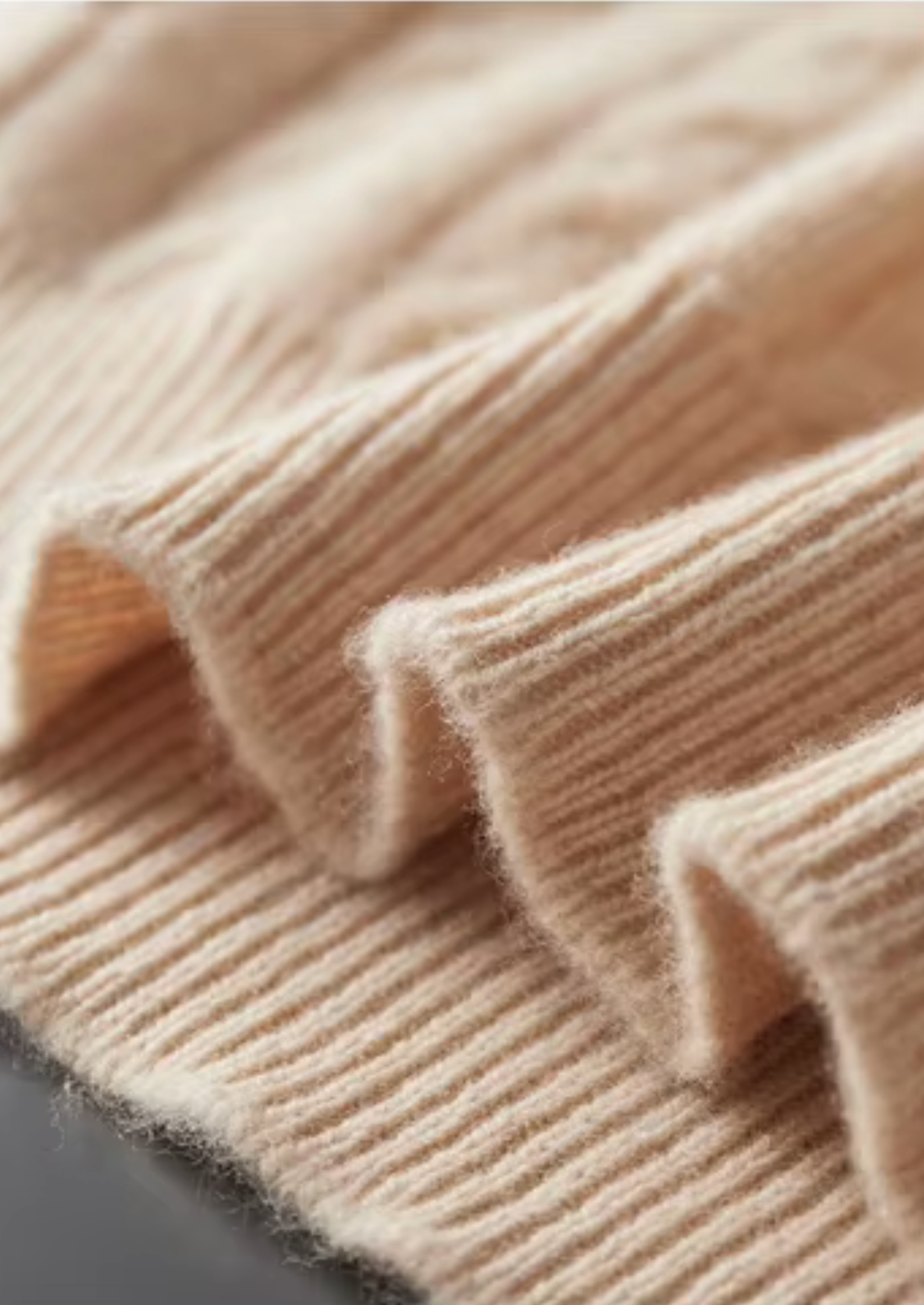 SIGNATURE MERIFIELD™ CABLE KNIT HENLEY SWEATER