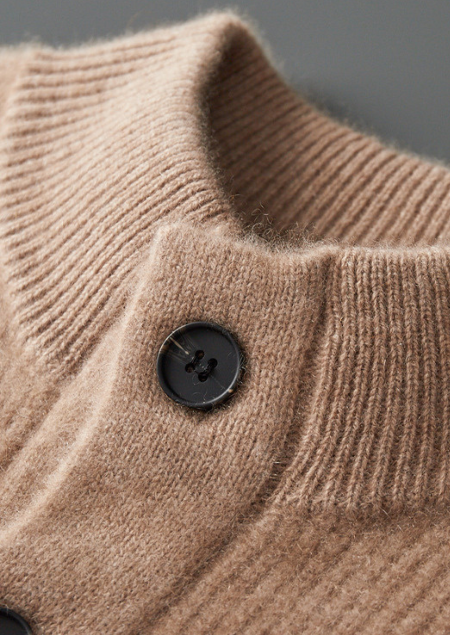 HERITAGE VELWICK™ BEIGE BUTTON OVERSHIRT