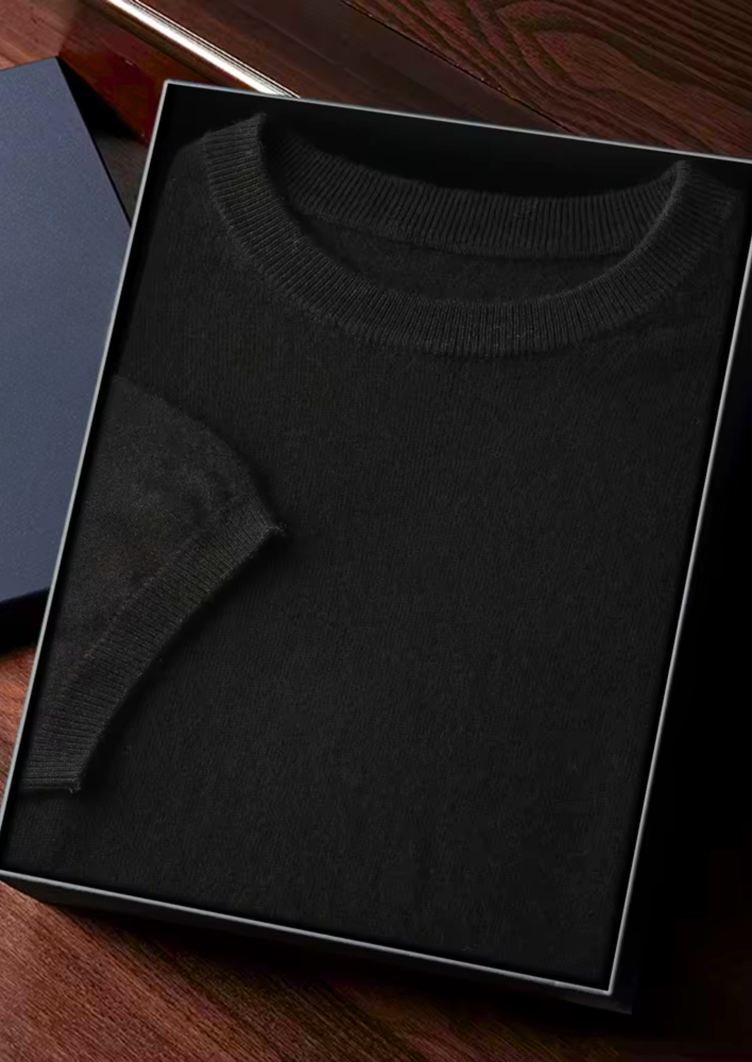 MAISON CASHCRAFT™ CLASSIC CREWNECK T-SHIRT