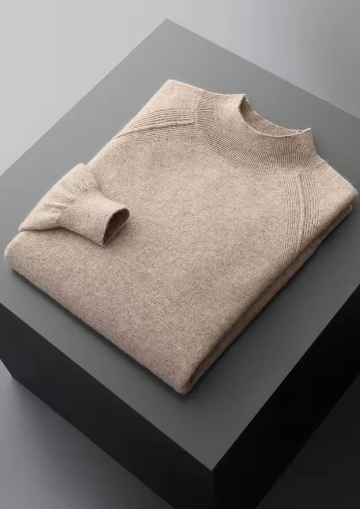SIGNATURE MERIFIELD™ RAGLAN MOCKNECK