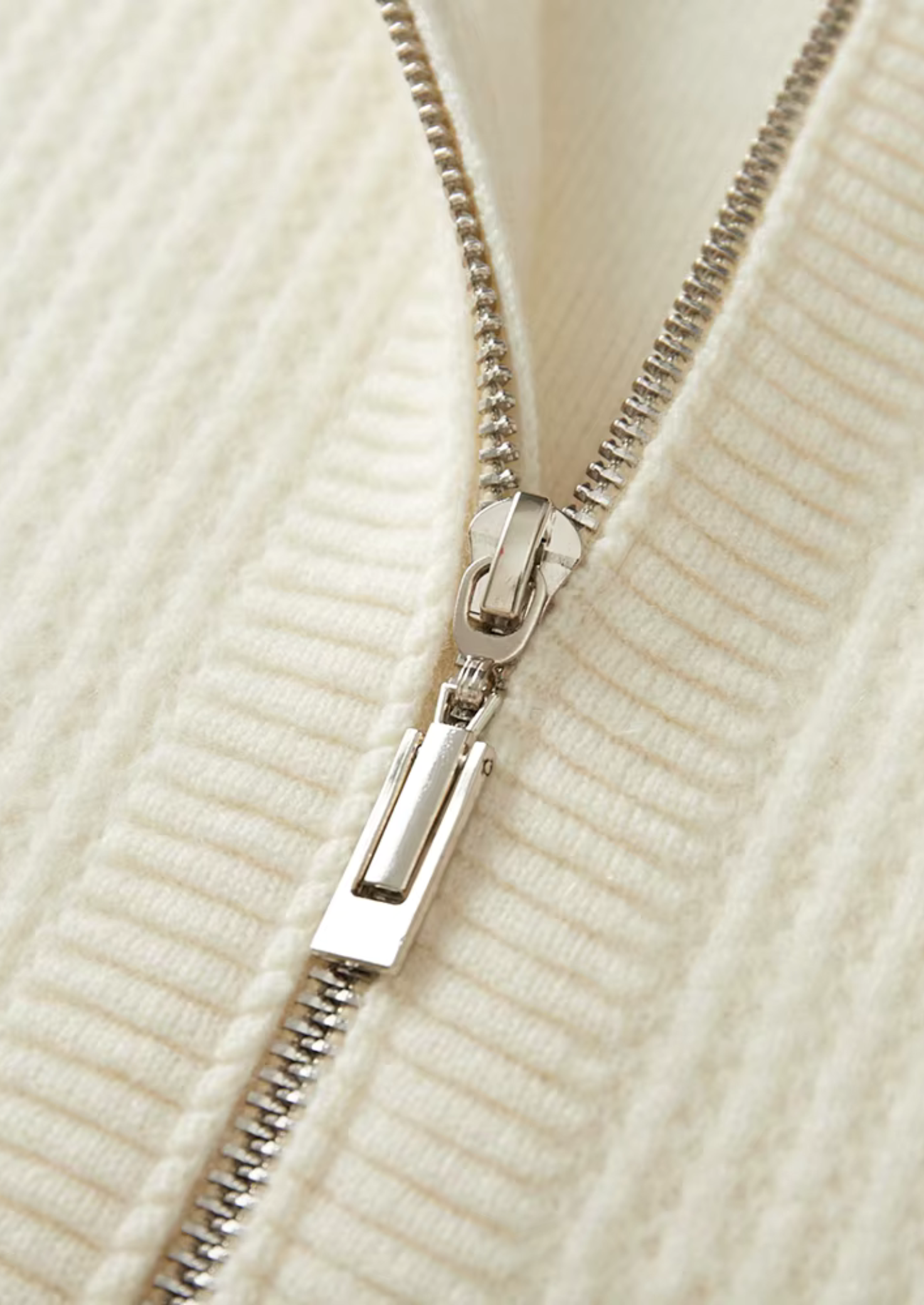 SIGNATURE MERIFIELD™ RIBBED ZIPPER HOODIE