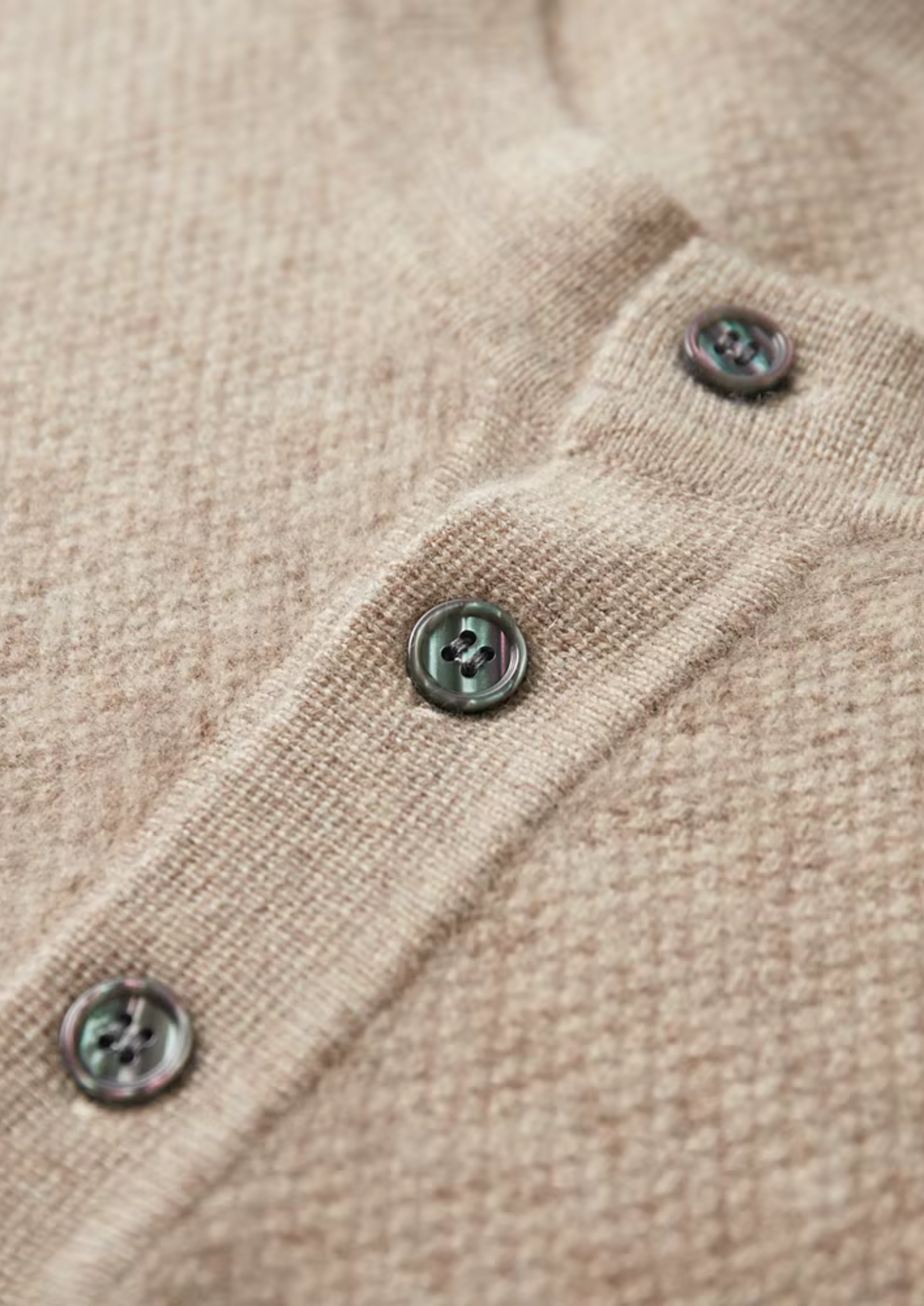 MAISON CASHCRAFT™ CLASSIC HENLEY SWEATER