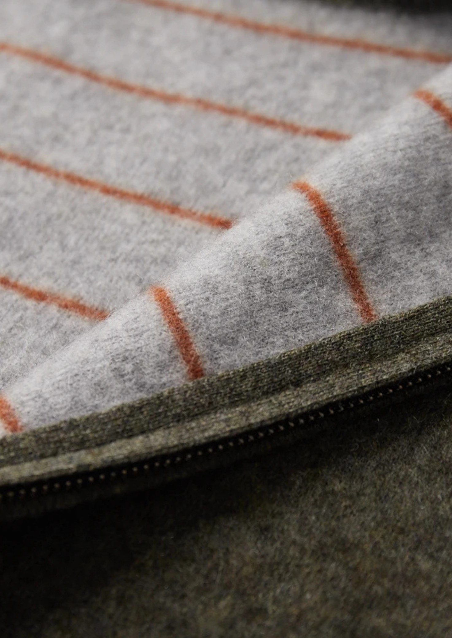 MAISON CASHCRAFT™ TWO TONE ZIP CARDIGAN