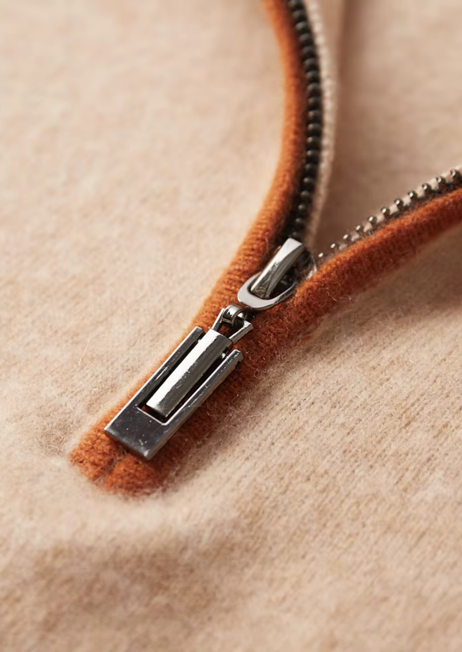 MAISON CASHCRAFT™ TWO TONE ZIPPER POLO