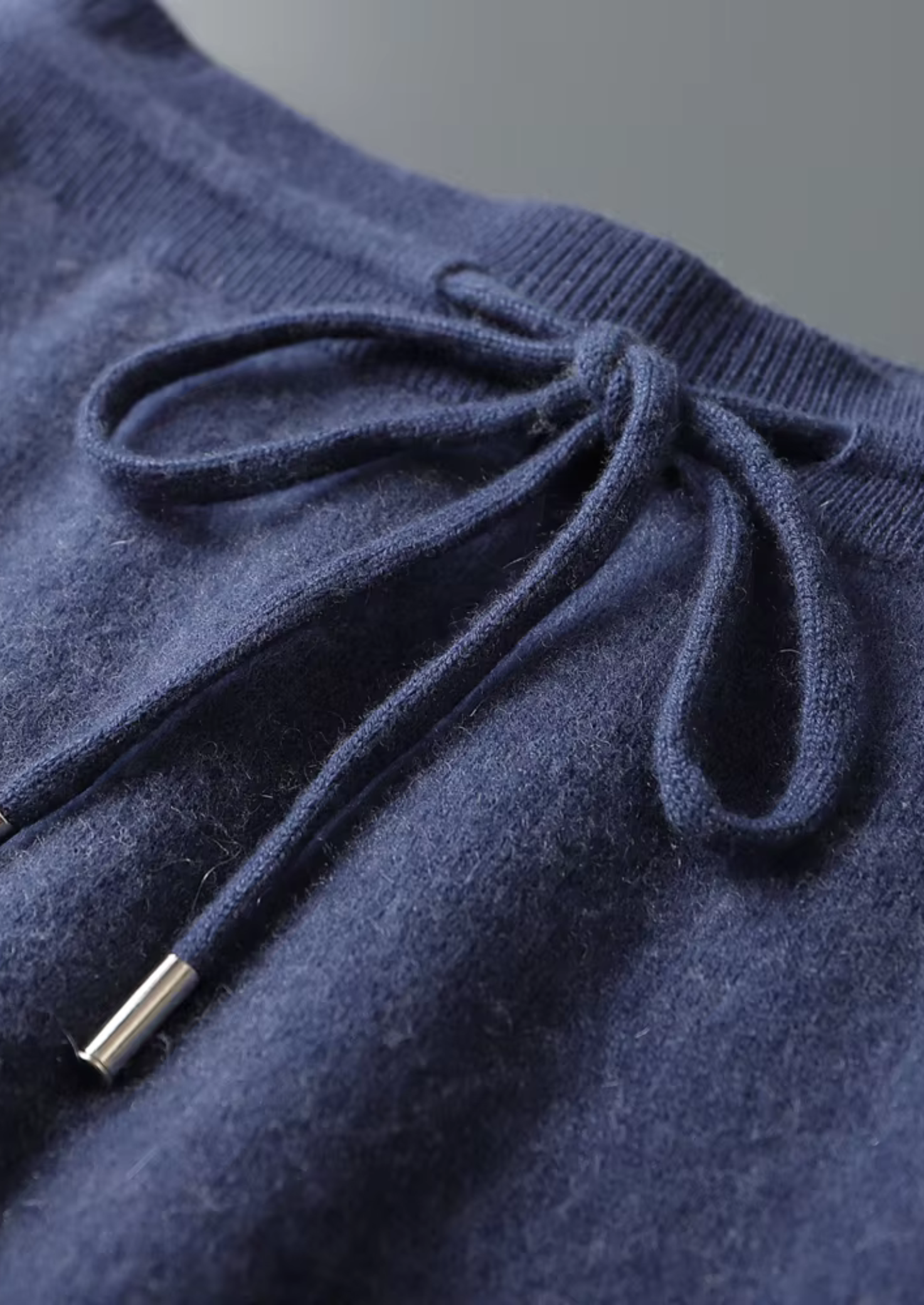 MAISON CASHCRAFT™ LEISURE SET