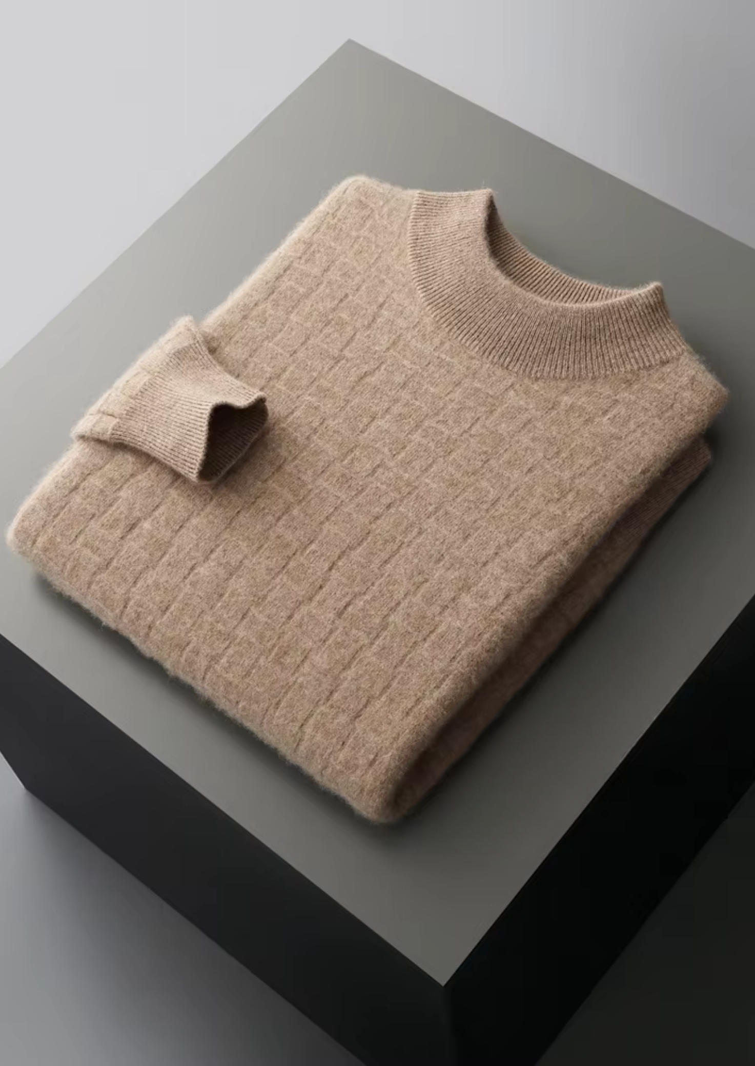 SIGNATURE MERIFIELD™ TEXTURED MOCKNECK