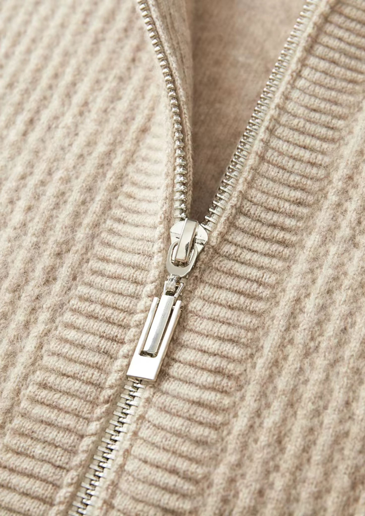 SIGNATURE MERIFIELD™ RIBBED ZIPPER HOODIE
