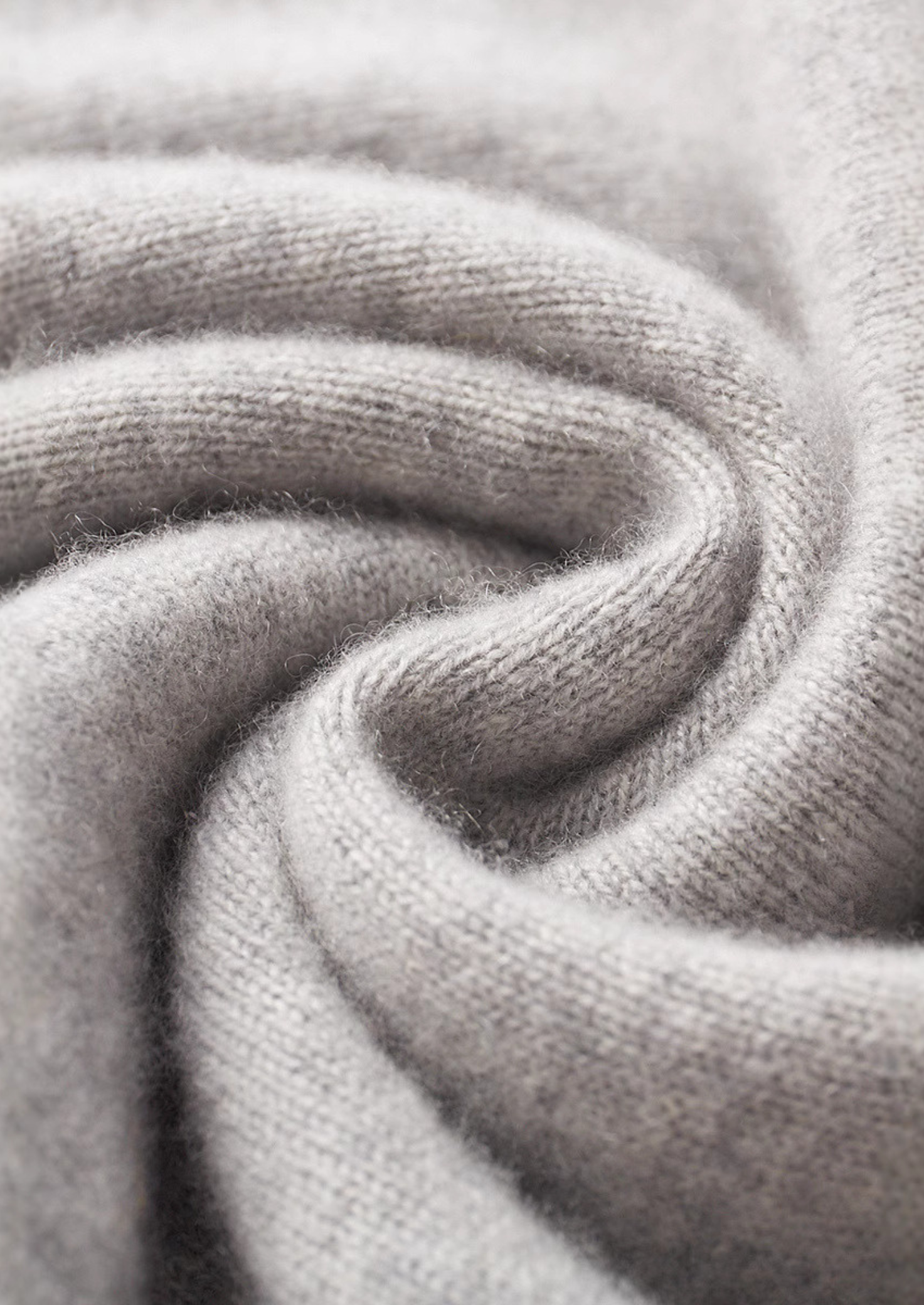 HERITAGE VELWICK™ LIGHT GRAY MOCKNECK SWEATER