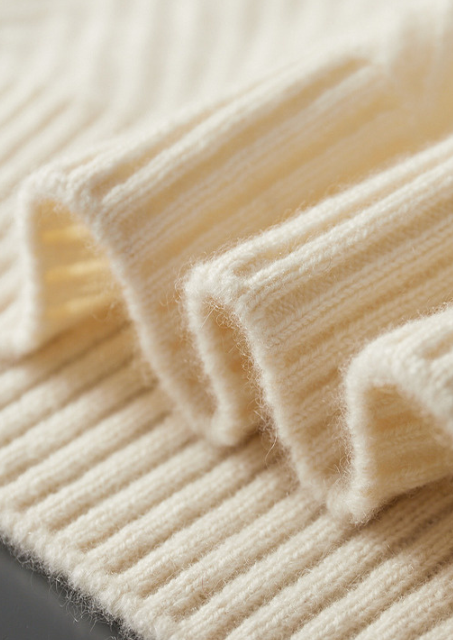 HERITAGE VELWICK™ IVORY HERRINGBONE CREWNECK
