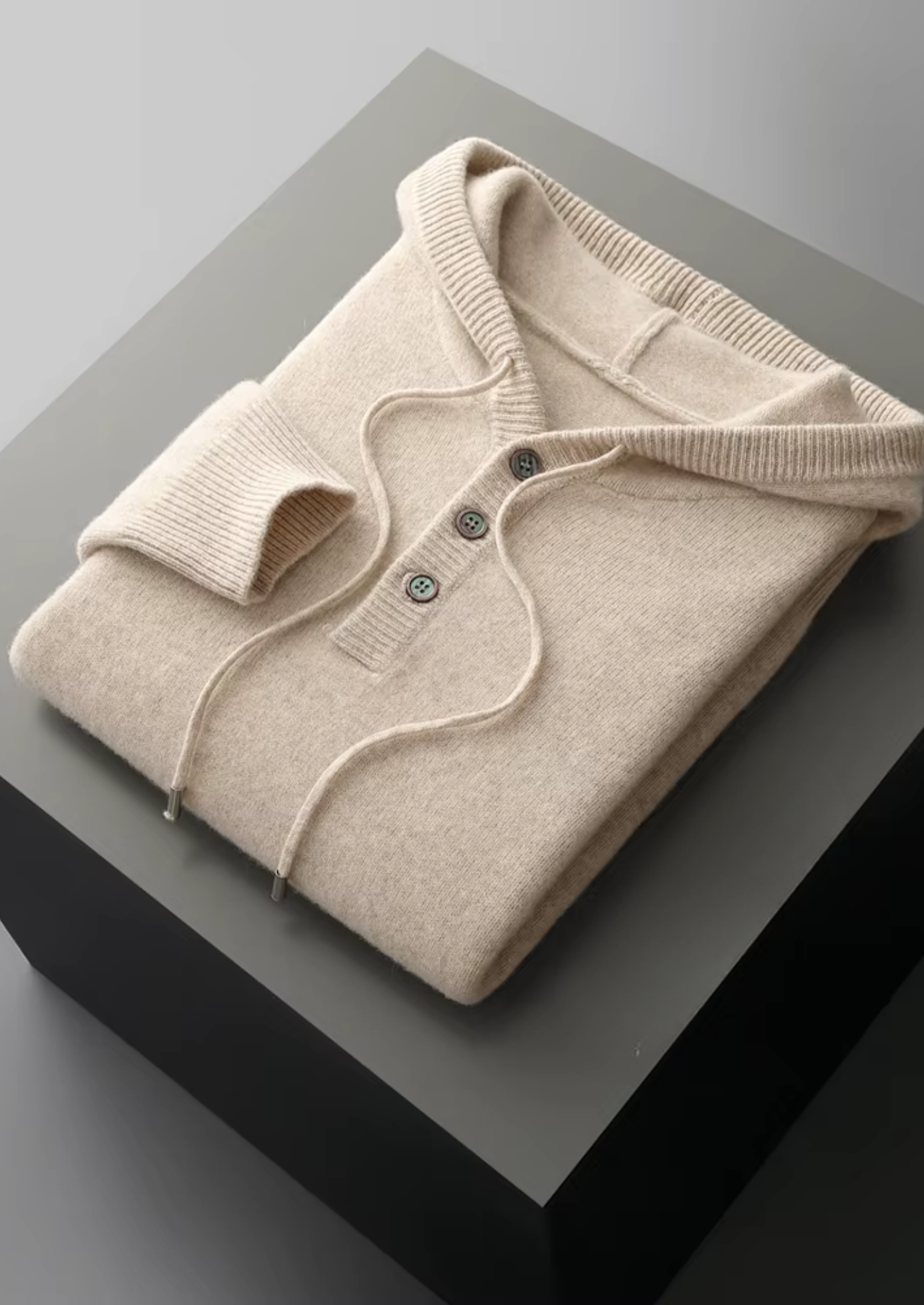 SIGNATURE MERIFIELD™ BUTTON HOODIE
