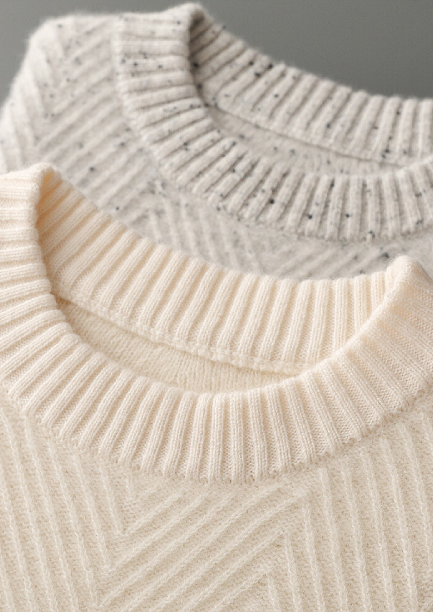 HERITAGE VELWICK™ LIGHT GRAY HERRINGBONE CREWNECK