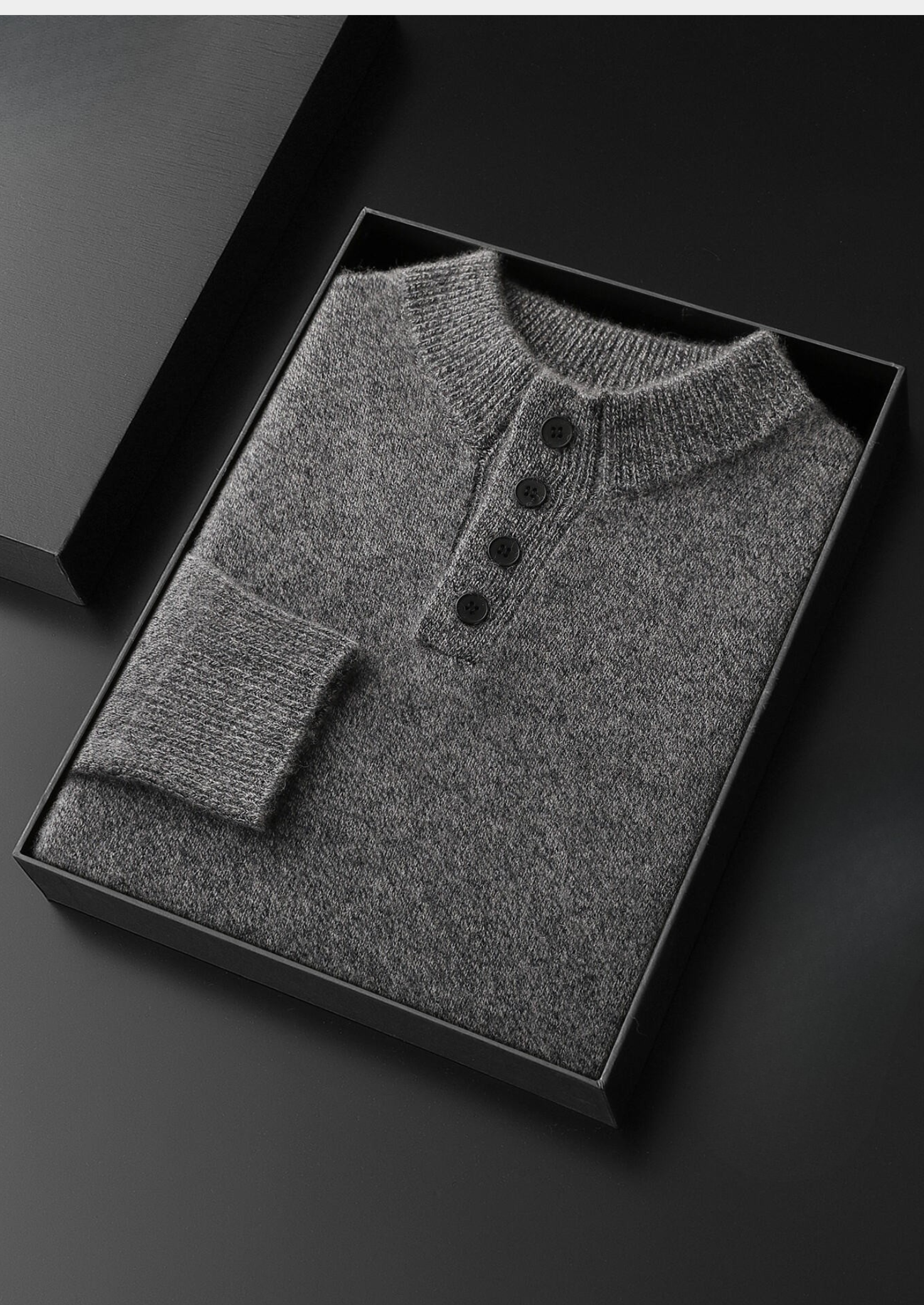 HERITAGE VELWICK™ LIGHT GRAY BUTTON SWEATER