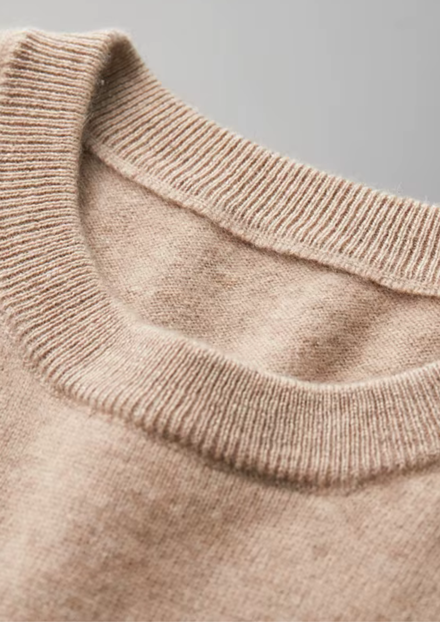 MAISON CASHCRAFT™ CLASSIC CREWNECK T-SHIRT