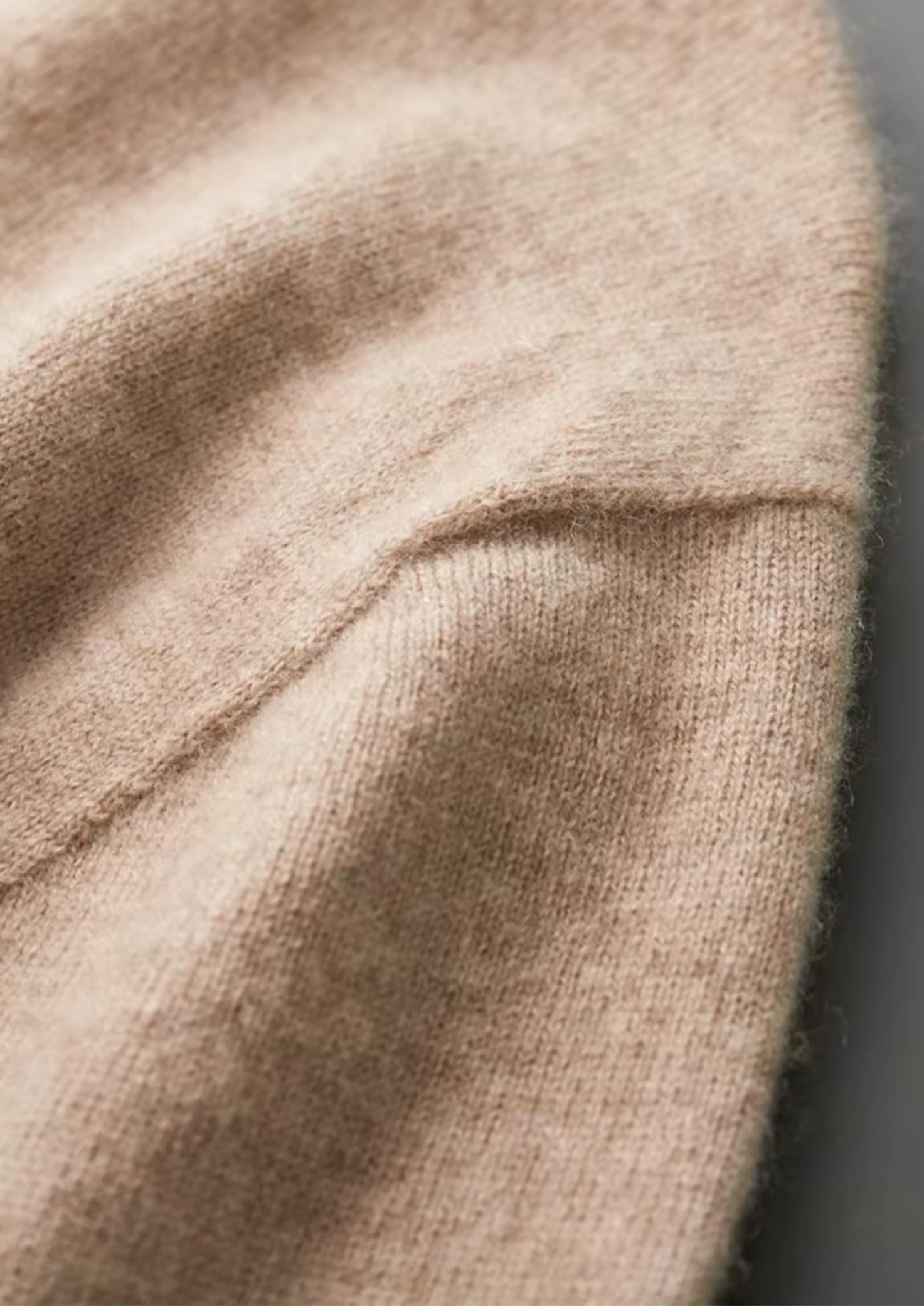 MAISON CASHCRAFT™ CLASSIC CREWNECK T-SHIRT