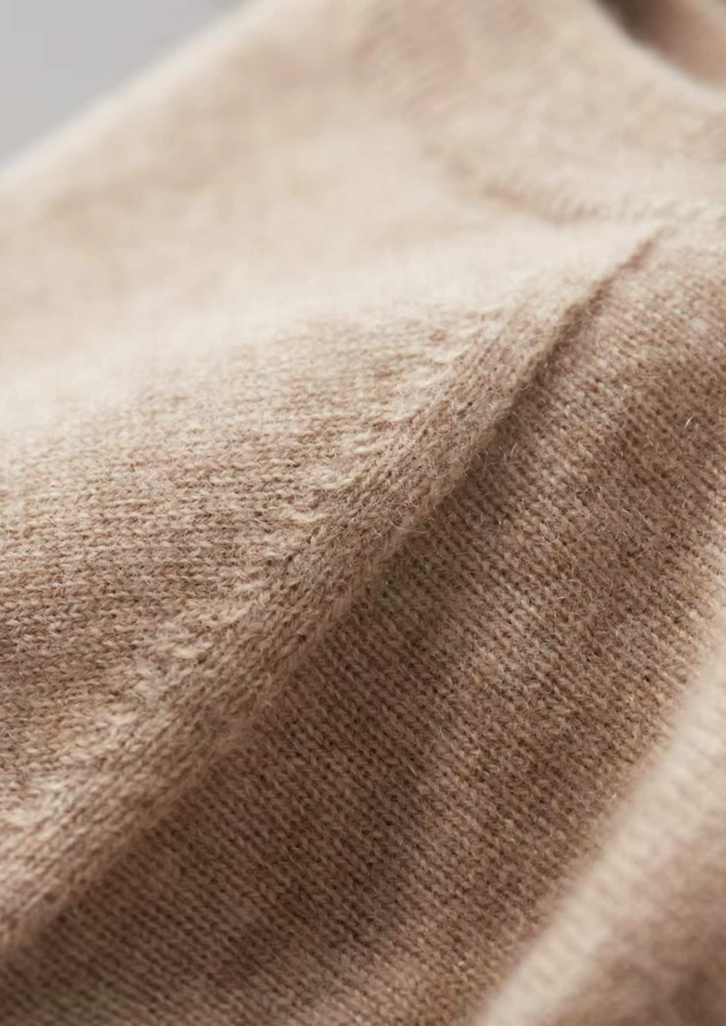 MAISON CASHCRAFT™ CLASSIC CREWNECK T-SHIRT