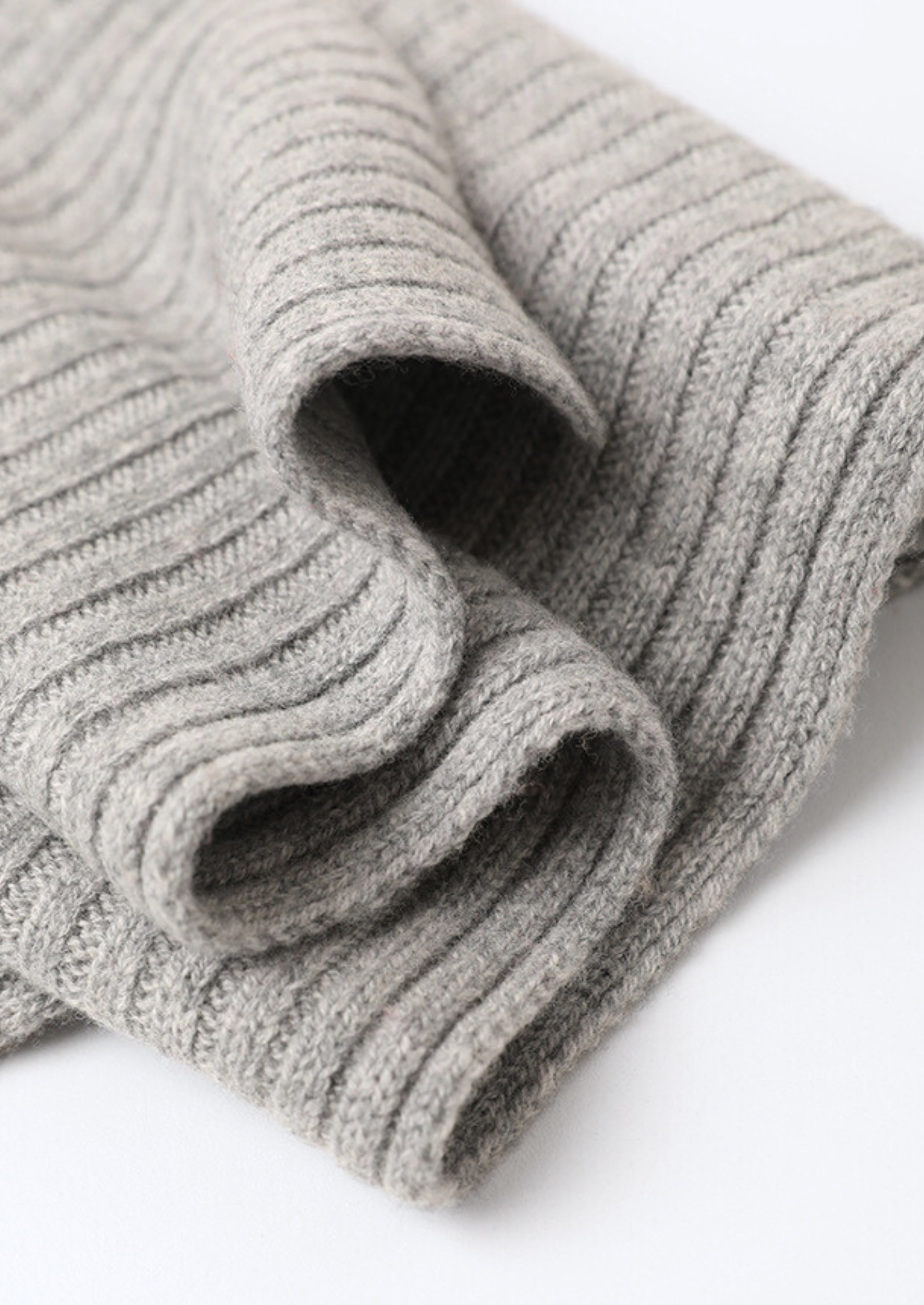 SIGNATURE MERIFIELD™ WINTERTIME ESSENTIALS - LIGHT GRAY