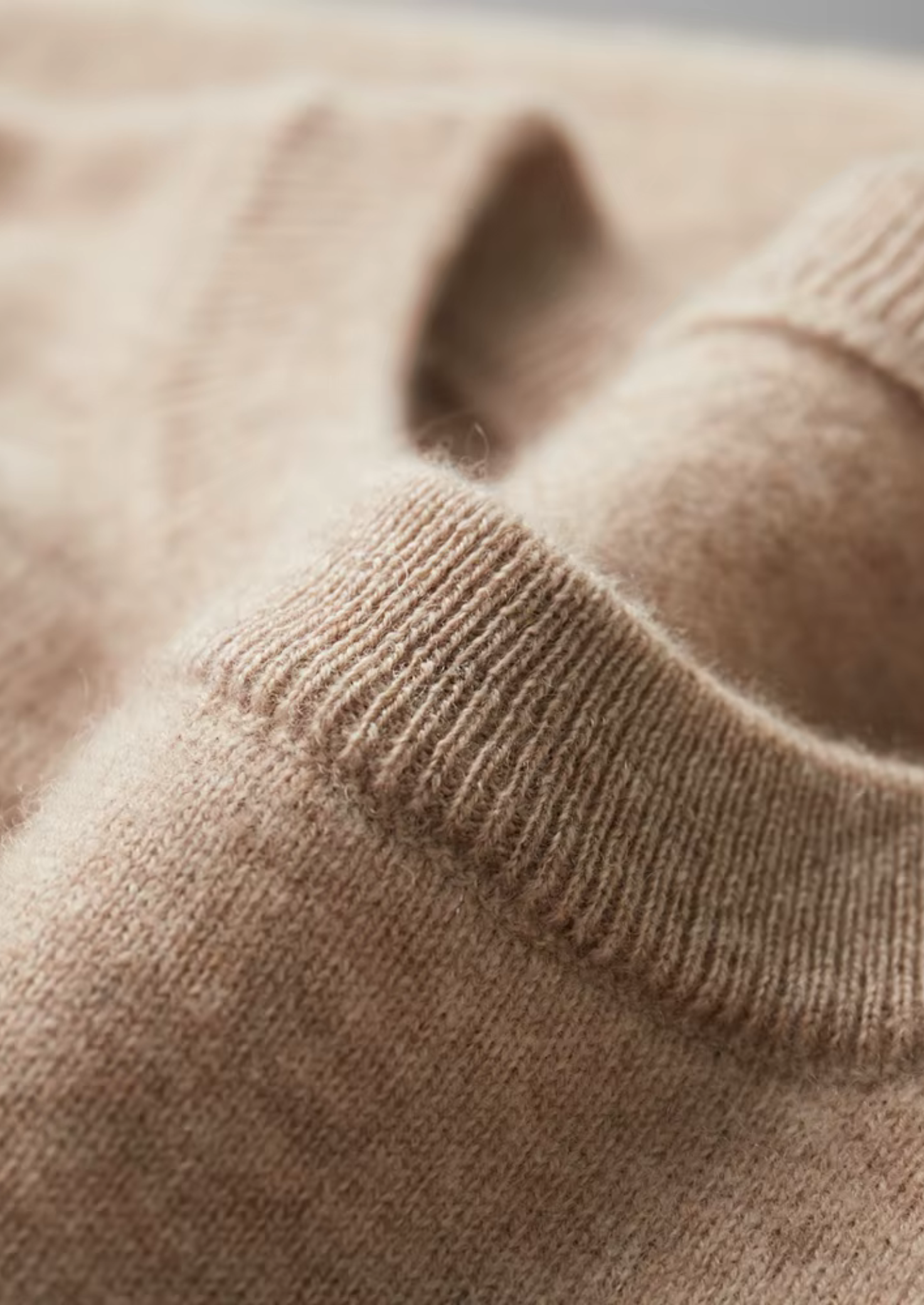 MAISON CASHCRAFT™ CLASSIC CREWNECK T-SHIRT