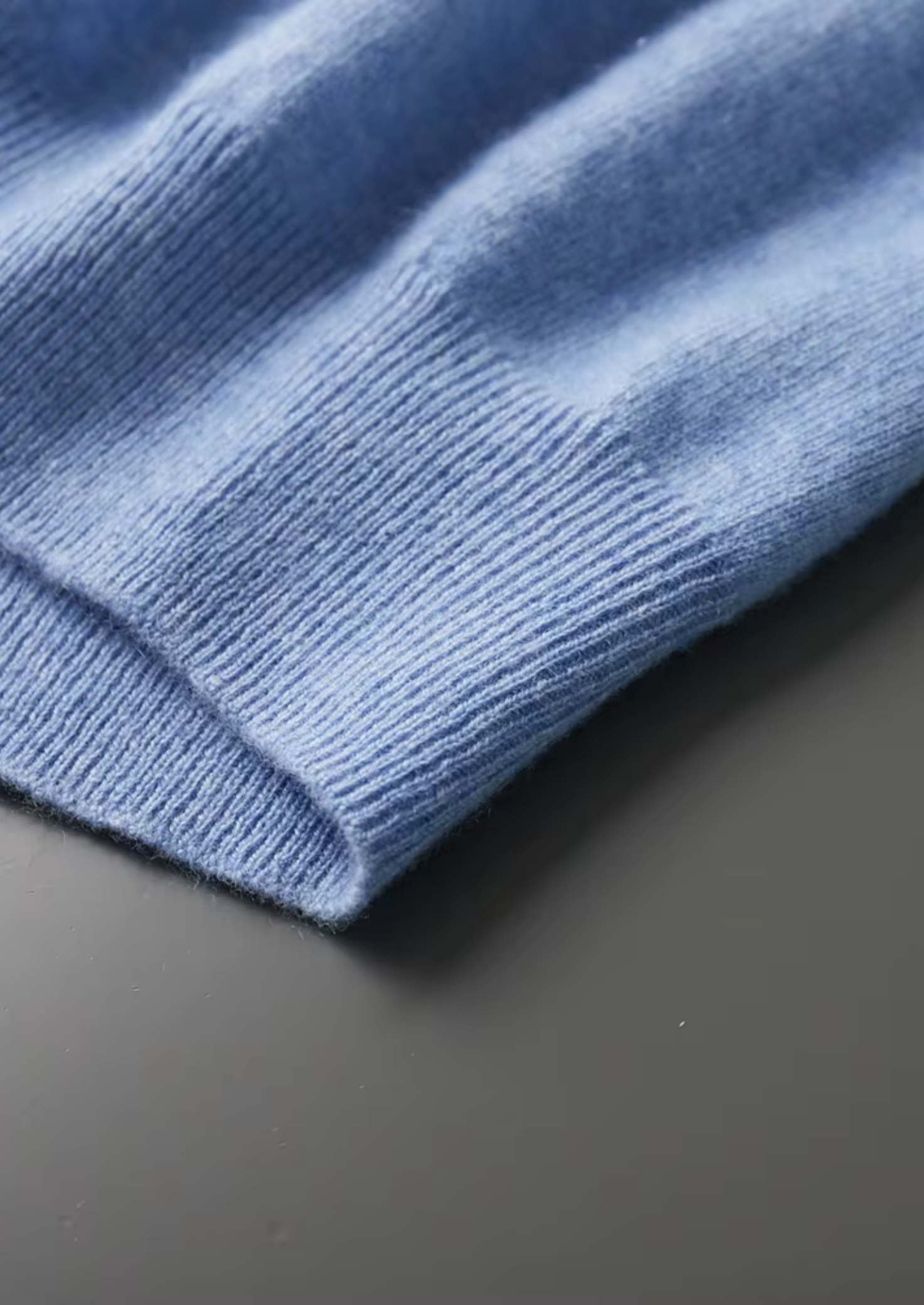 MAISON CASHCRAFT™ CLASSIC CREWNECK T-SHIRT