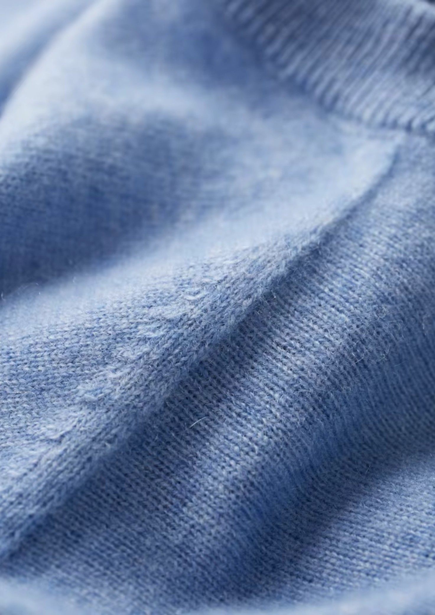 MAISON CASHCRAFT™ CLASSIC CREWNECK T-SHIRT