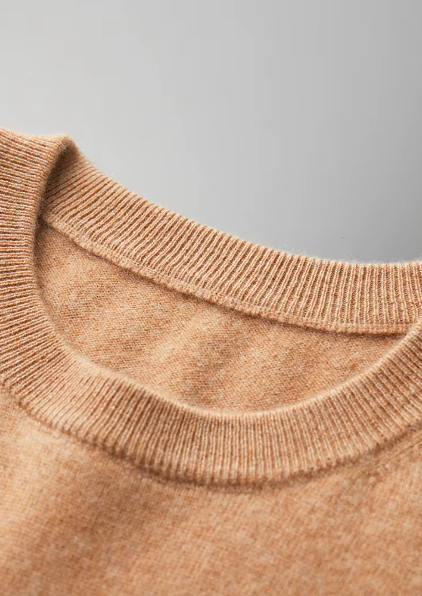MAISON CASHCRAFT™ CLASSIC CREWNECK T-SHIRT