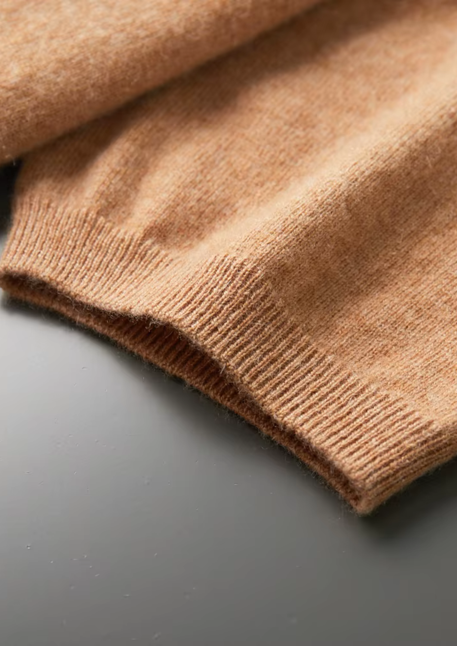MAISON CASHCRAFT™ CLASSIC CREWNECK T-SHIRT